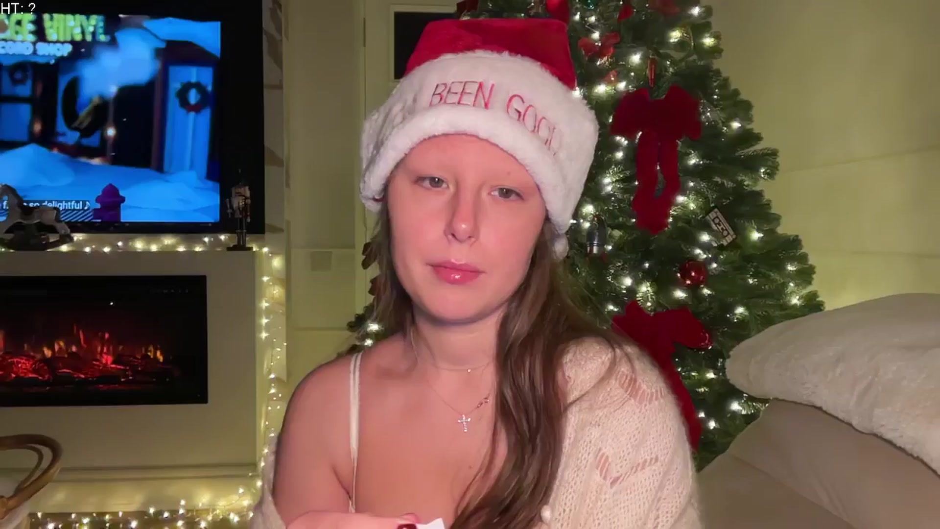 Gallery image thumbnail from HeyLea's myfreecams stream on, 12/21/2025, 19:50 image 3 of 20