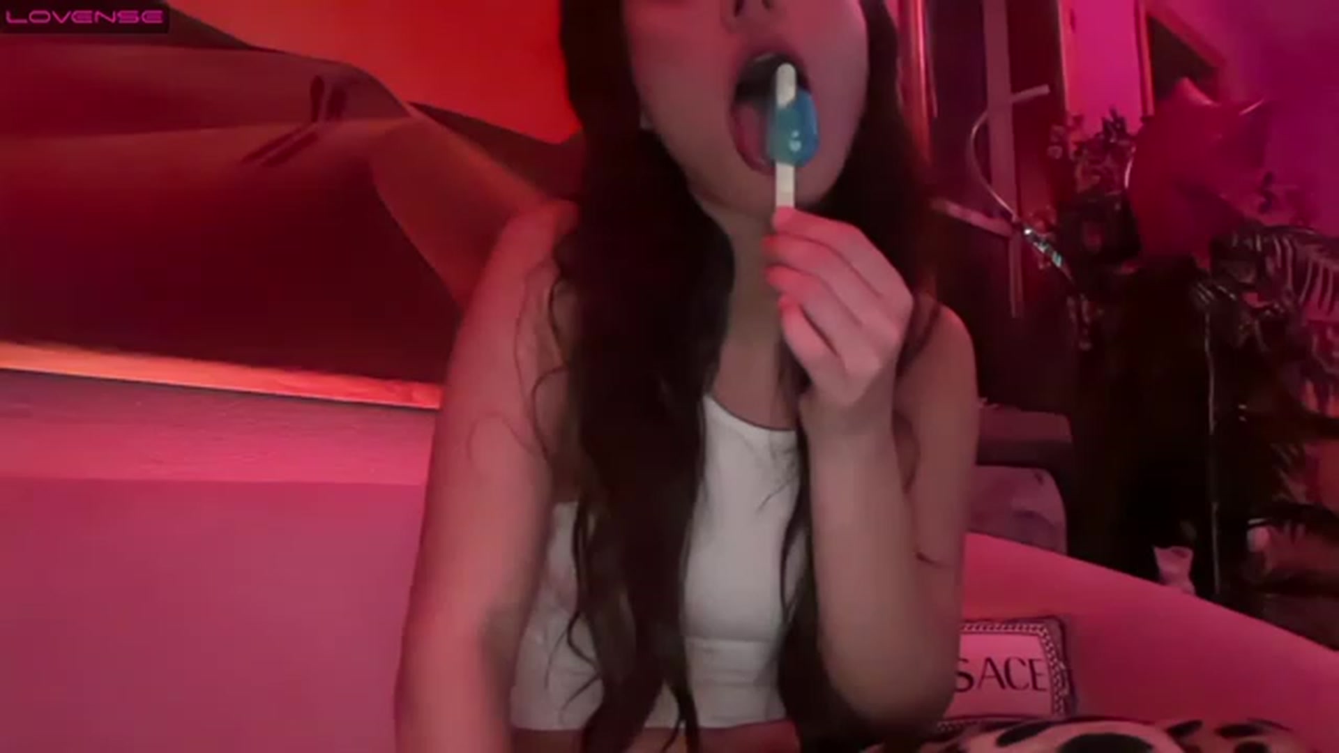 Gallery image thumbnail from HeyNovaBella's myfreecams stream on, 07/19/2023, 03:26 image 11 of 20