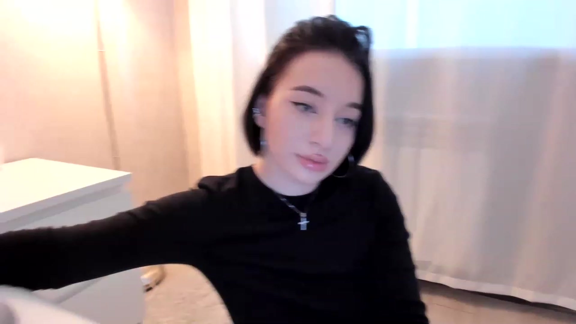 Gallery image thumbnail from HeyRose's myfreecams stream on, 03/15/2023, 03:46 image 4 of 20