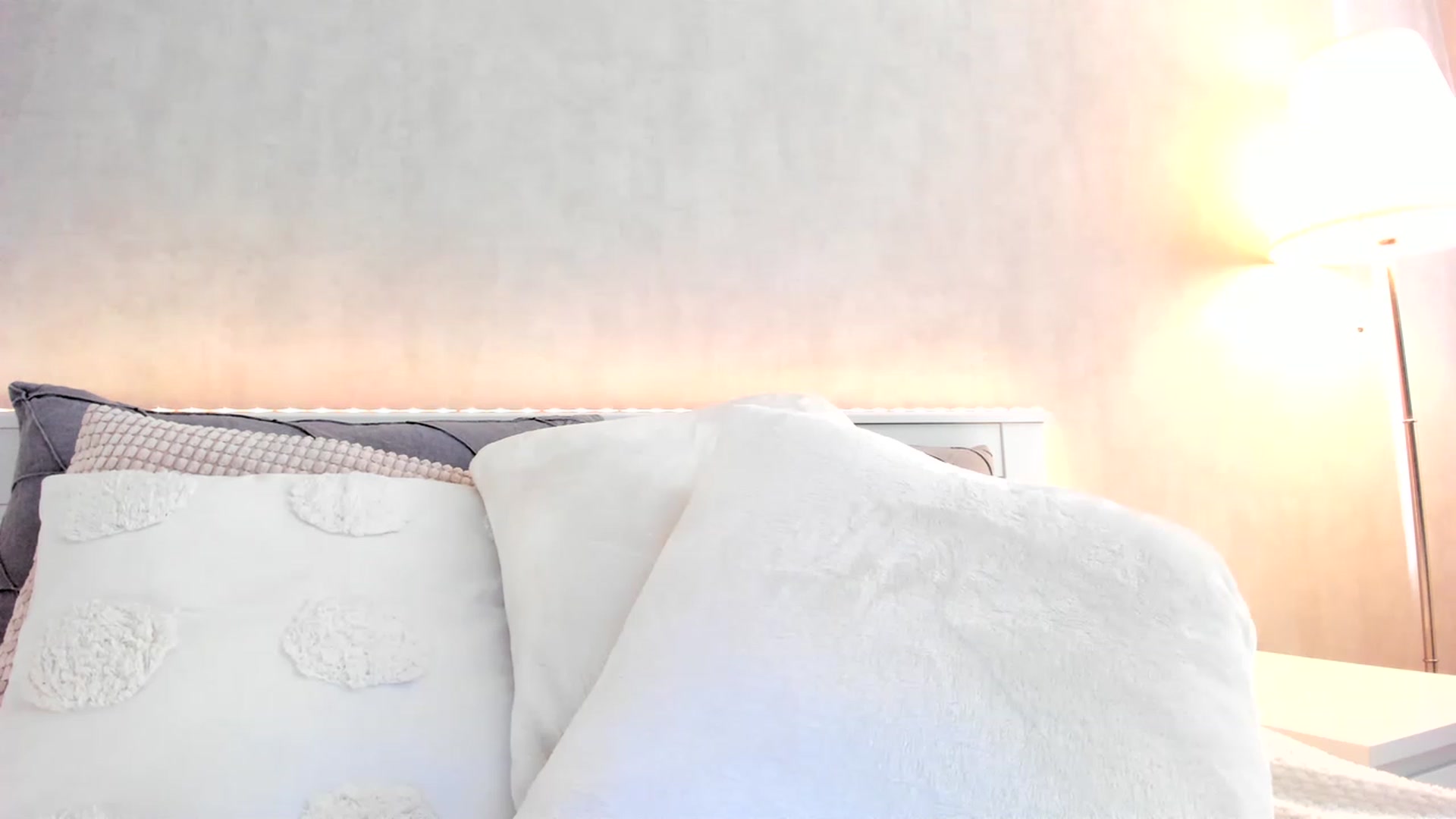Gallery image thumbnail from HeyRose's myfreecams stream on, 03/16/2023, 08:31 image 15 of 20