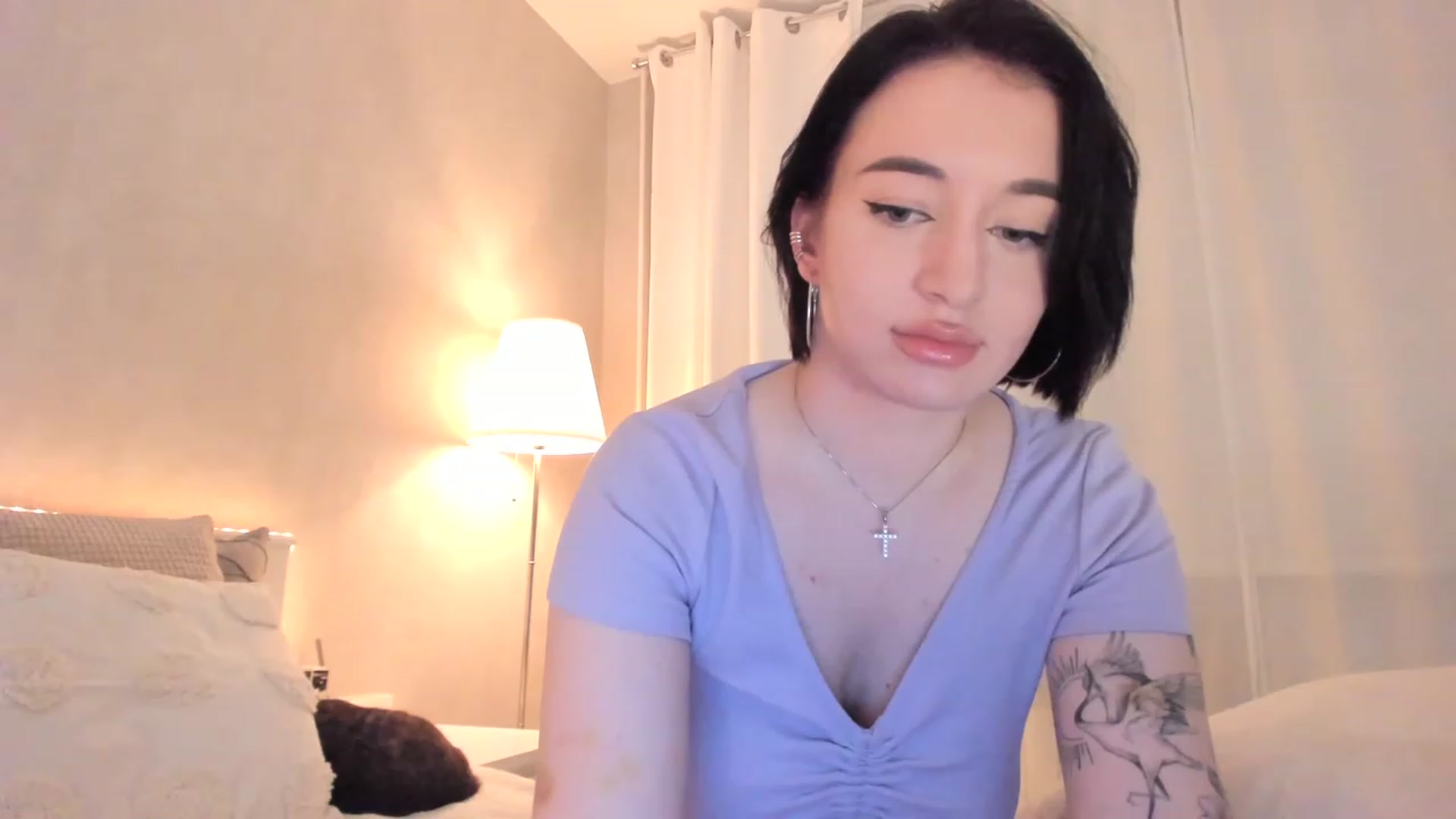 Gallery image thumbnail from HeyRose's myfreecams stream on, 03/19/2023, 13:38 image 16 of 20