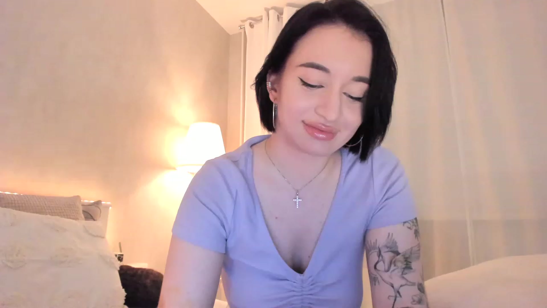 Gallery image thumbnail from HeyRose's myfreecams stream on, 03/19/2023, 13:38 image 17 of 20