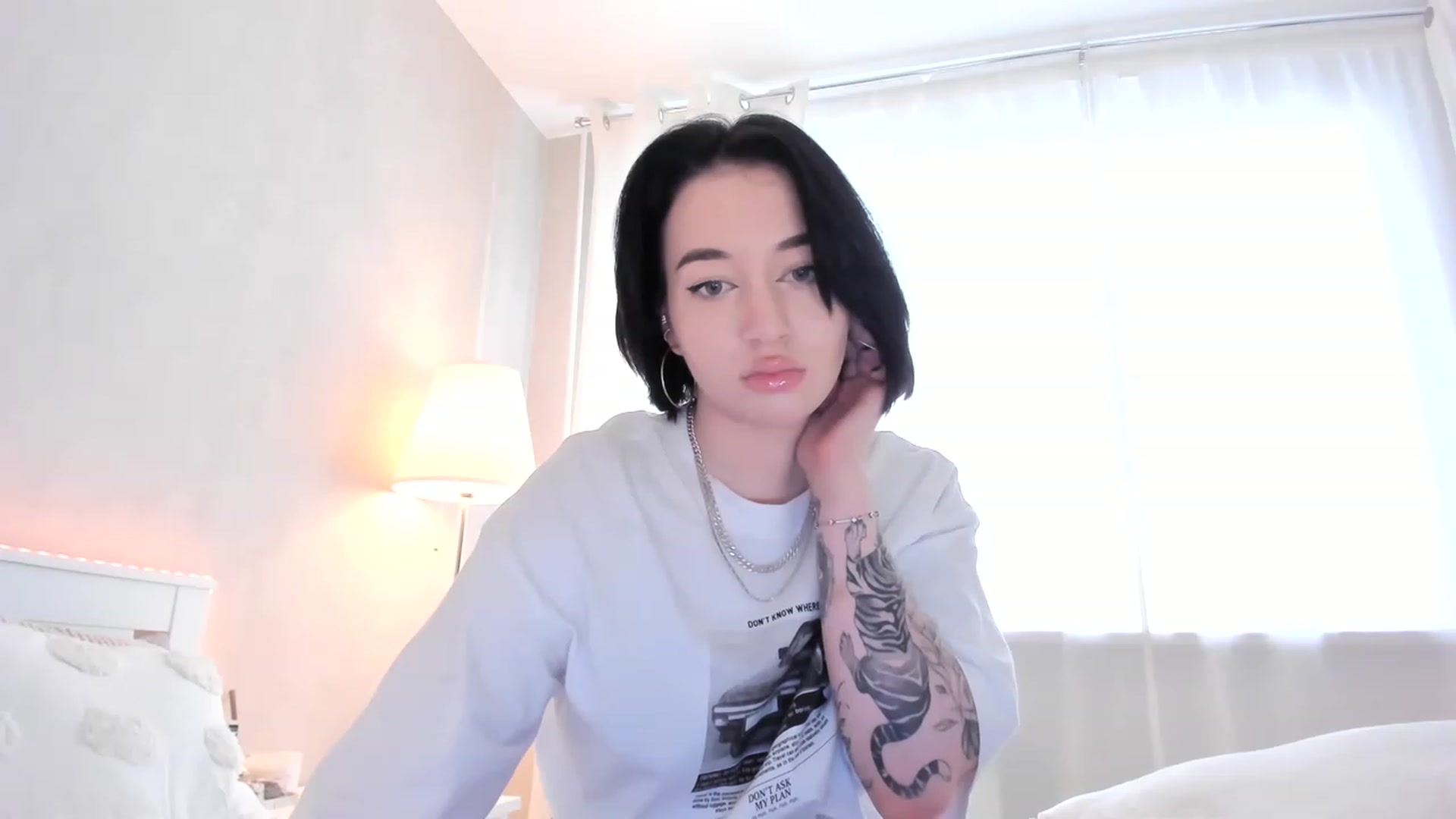 Gallery image thumbnail from HeyRose's myfreecams stream on, 04/06/2023, 07:20 image 4 of 20