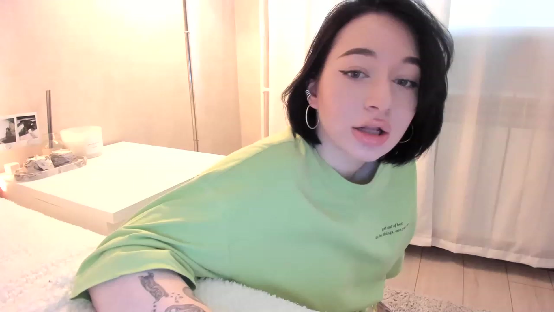 Gallery image thumbnail from HeyRose's myfreecams stream on, 04/24/2023, 10:30 image 16 of 20