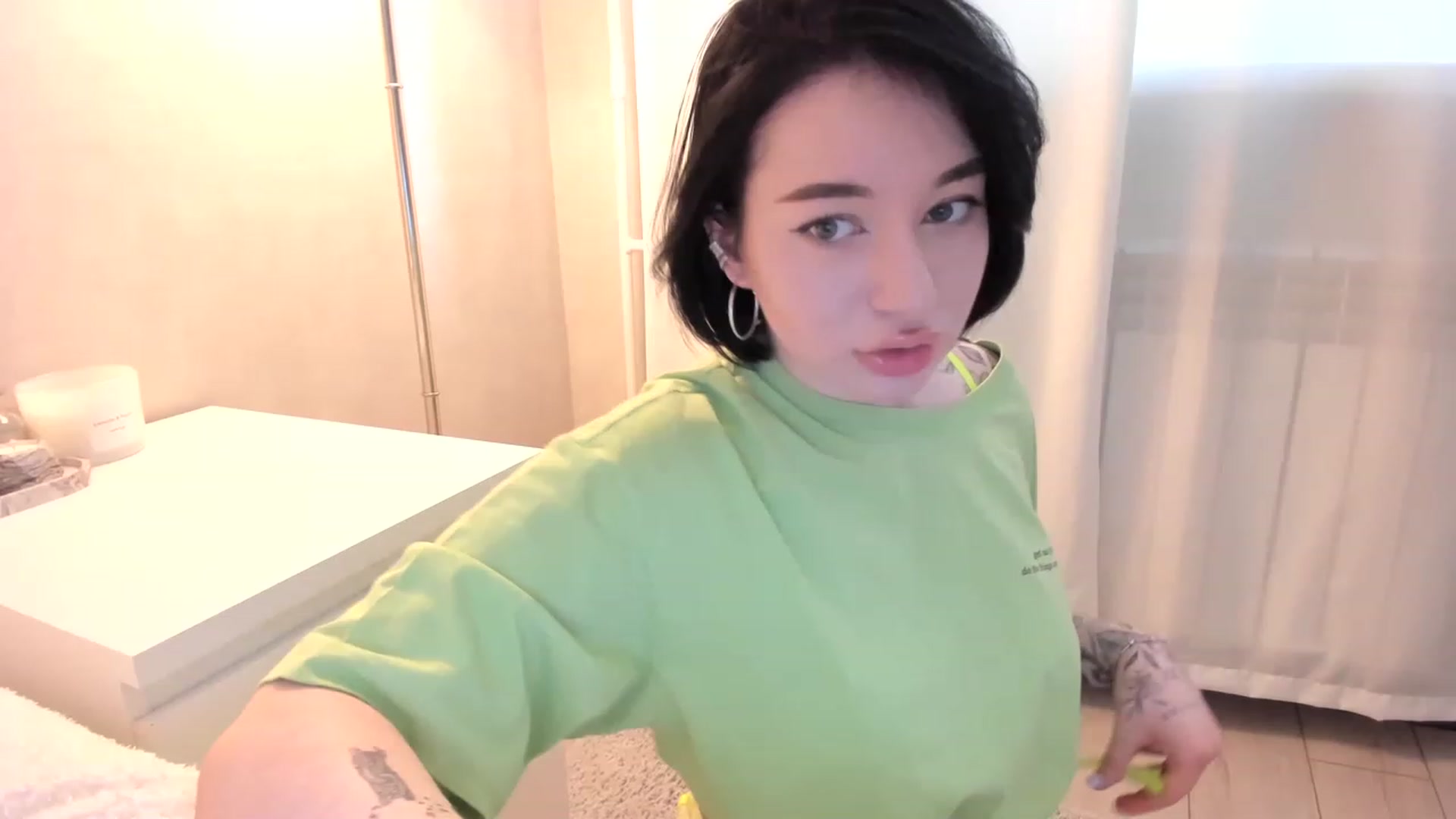 Gallery image thumbnail from HeyRose's myfreecams stream on, 04/24/2023, 10:30 image 19 of 20