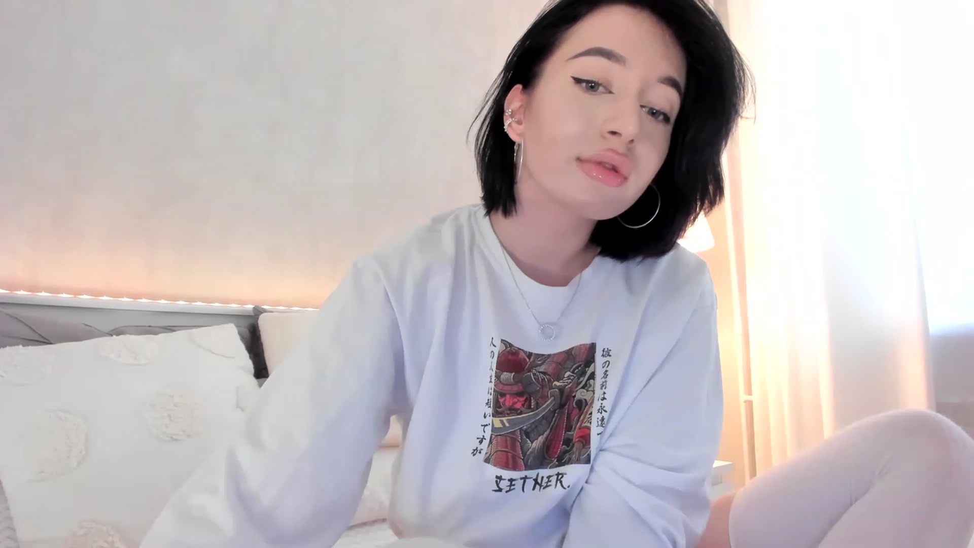 Gallery image thumbnail from HeyRose's myfreecams stream on, 05/19/2023, 10:32 image 2 of 20