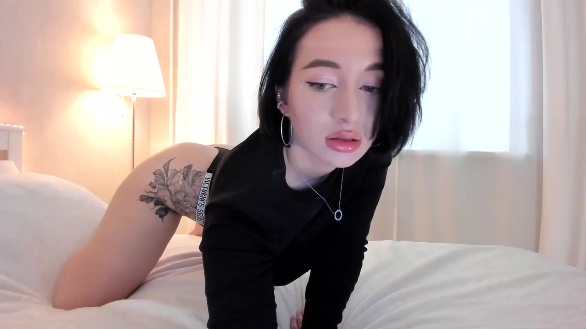 Gallery image thumbnail from HeyRose's myfreecams stream on, 06/10/2023, 11:03 image 16 of 20