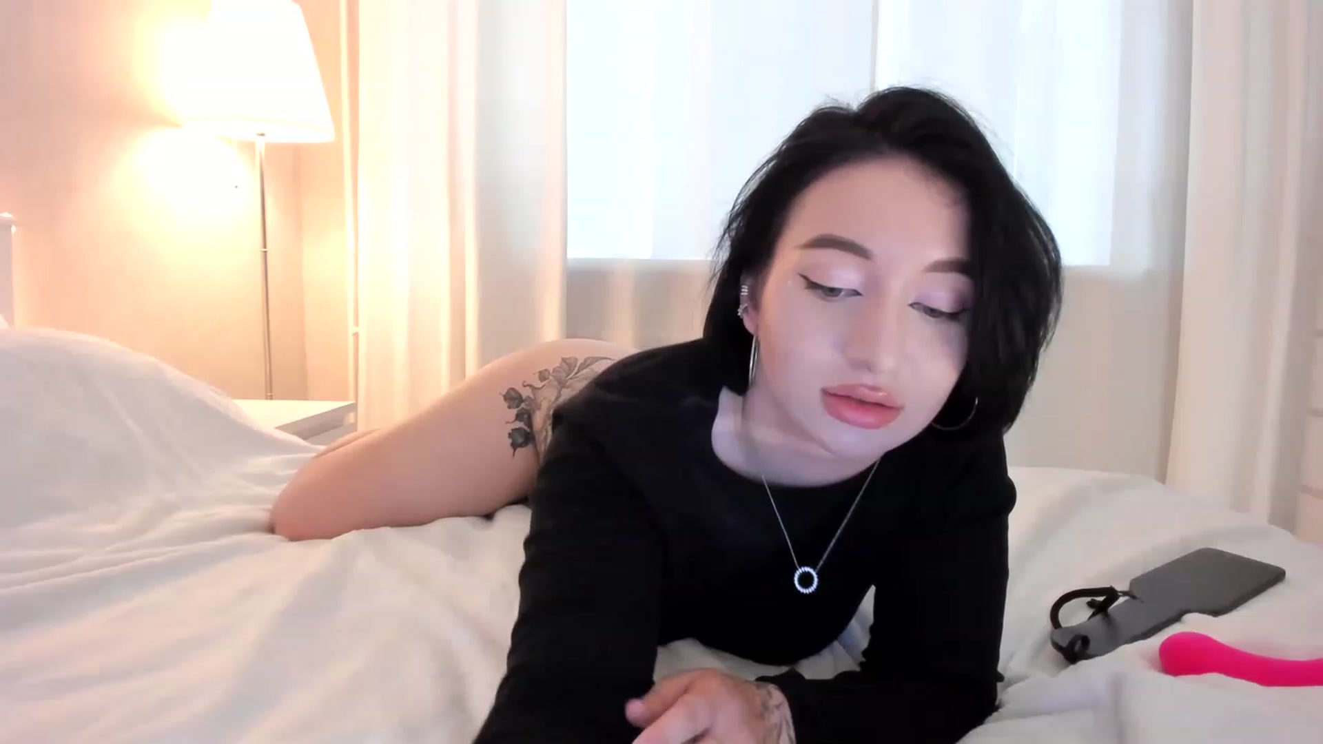 Gallery image thumbnail from HeyRose's myfreecams stream on, 06/10/2023, 11:43 image 15 of 20
