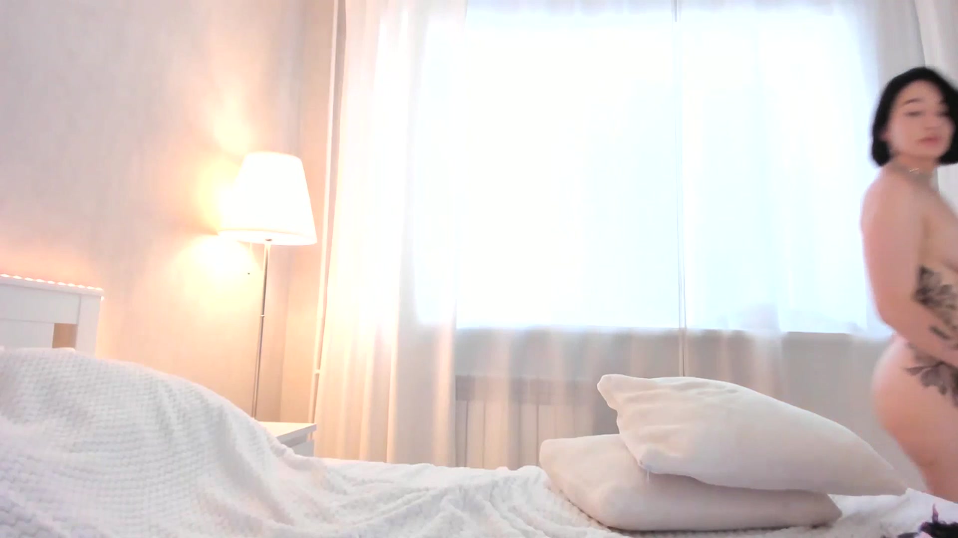 Gallery image thumbnail from HeyRose's myfreecams stream on, 06/19/2023, 08:35 image 17 of 20