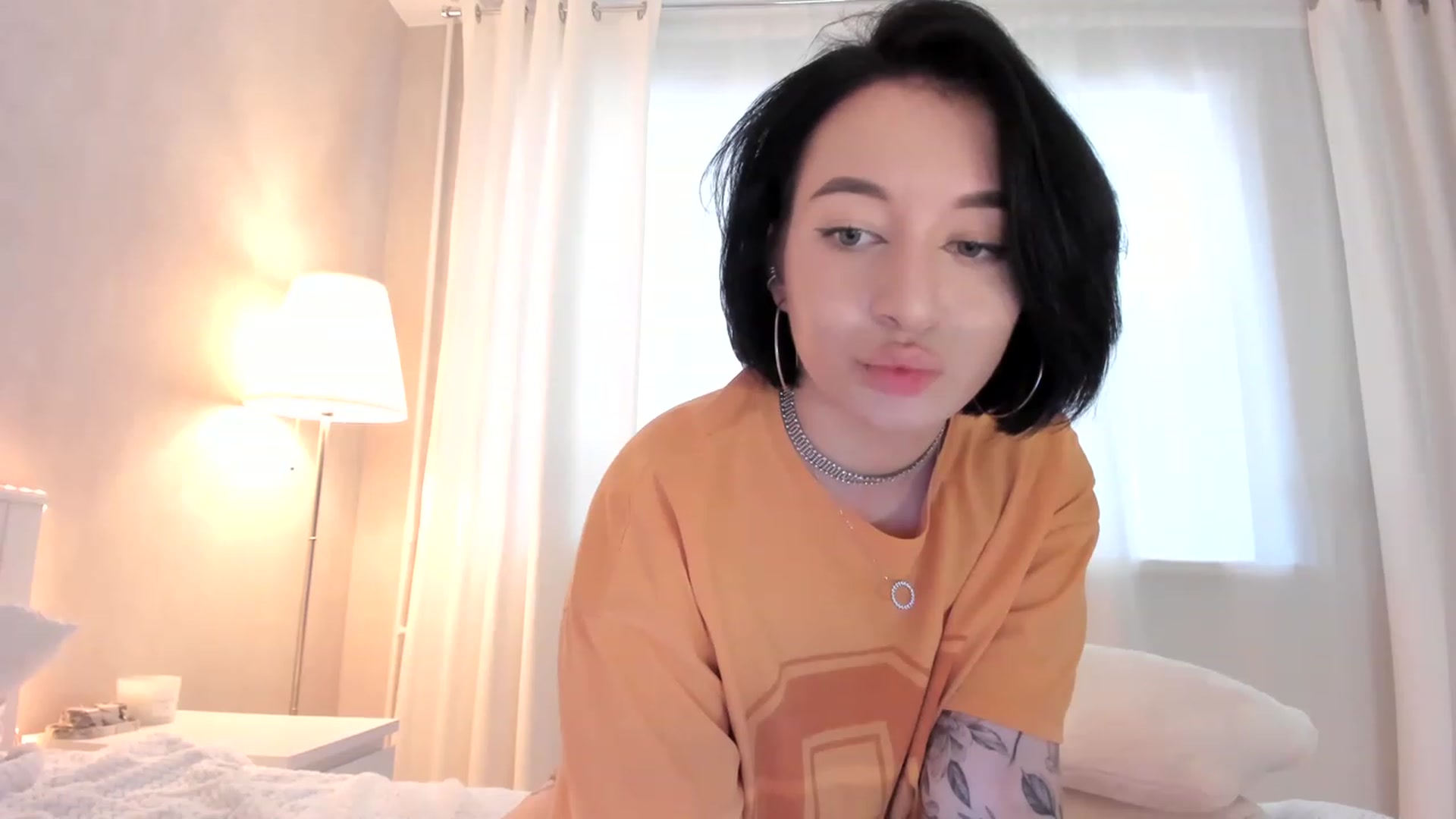 Gallery image thumbnail from HeyRose's myfreecams stream on, 06/19/2023, 11:35 image 18 of 20