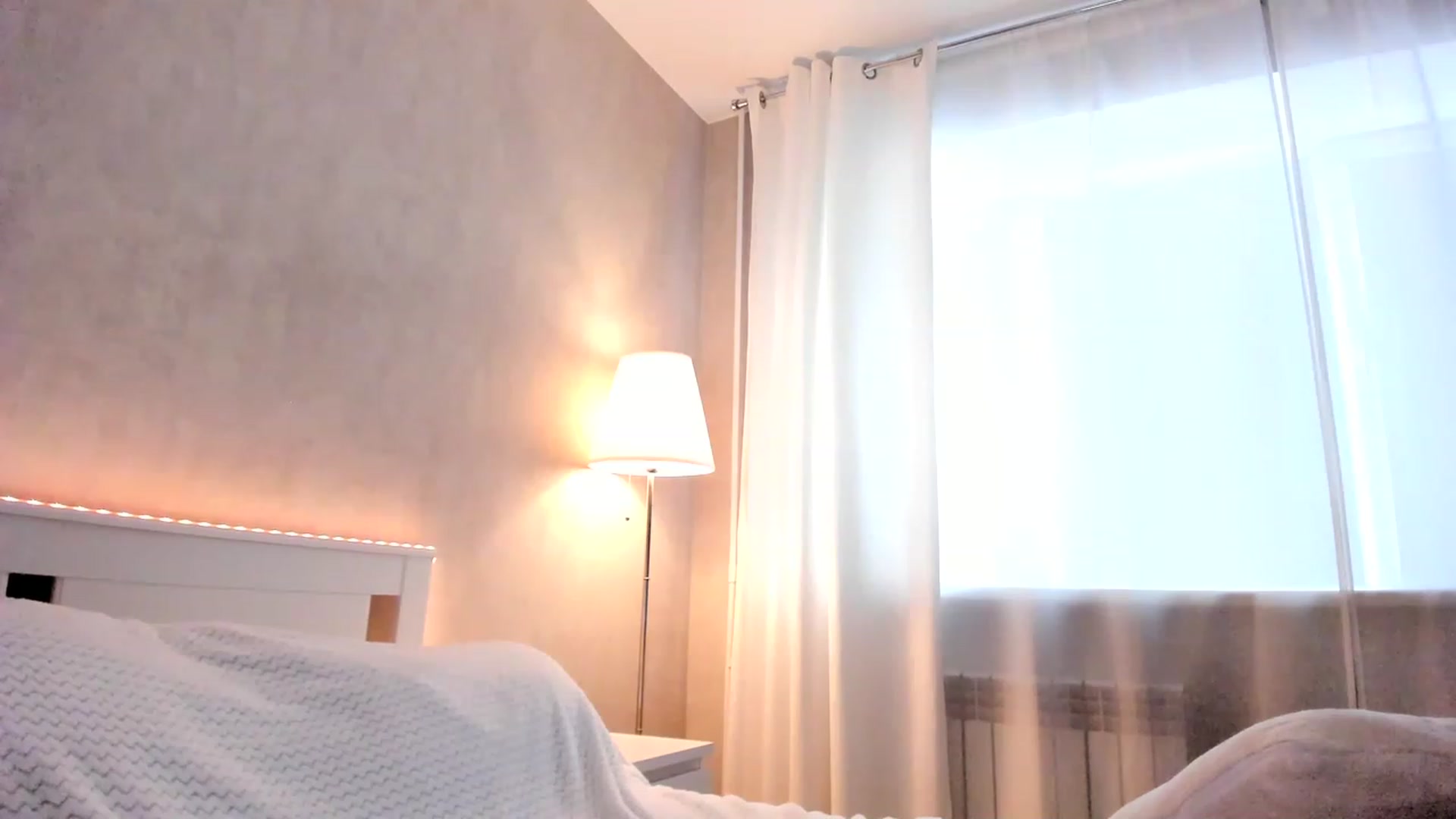 Gallery image thumbnail from HeyRose's myfreecams stream on, 06/21/2023, 08:06 image 7 of 20