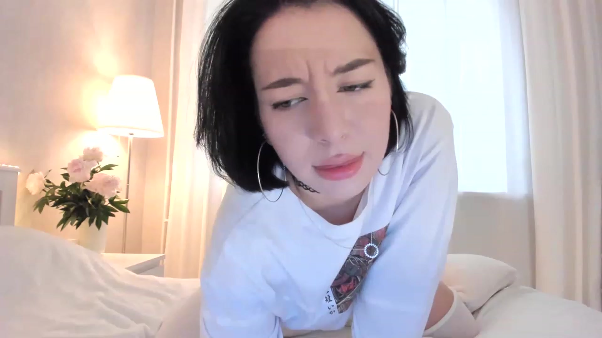 Gallery image thumbnail from HeyRose's myfreecams stream on, 06/25/2023, 10:21 image 17 of 20