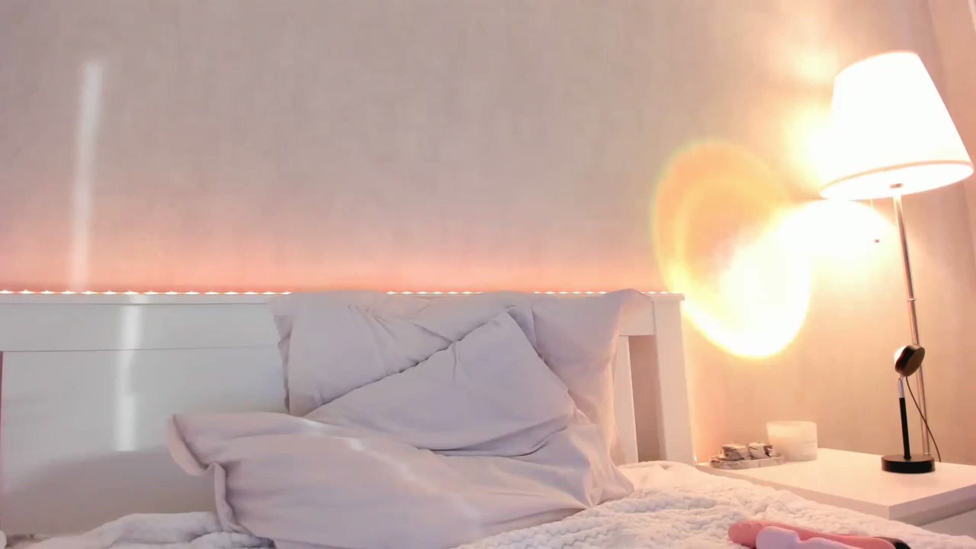Gallery image thumbnail from HeyRose's myfreecams stream on, 08/22/2023, 12:25 image 12 of 20