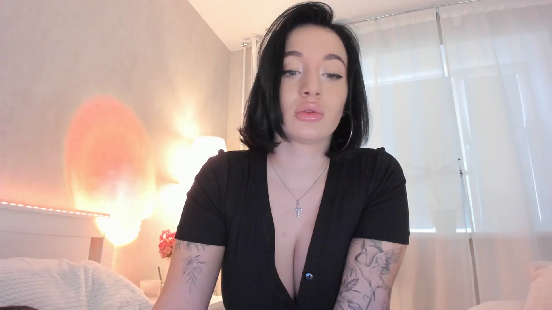 Gallery image thumbnail from HeyRose's myfreecams stream on, 09/12/2023, 06:36 image 1 of 20
