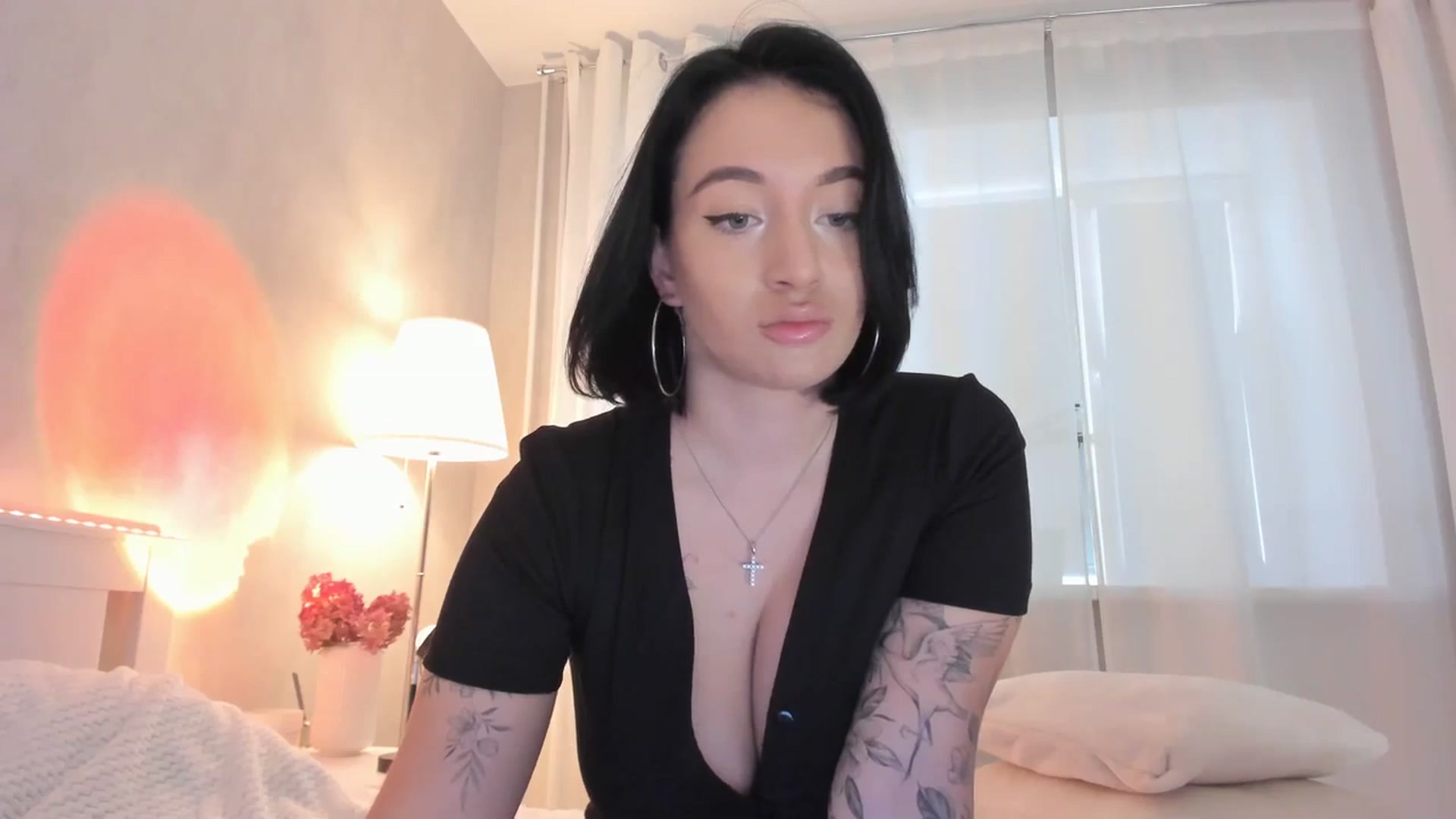Gallery image thumbnail from HeyRose's myfreecams stream on, 09/12/2023, 08:43 image 14 of 20