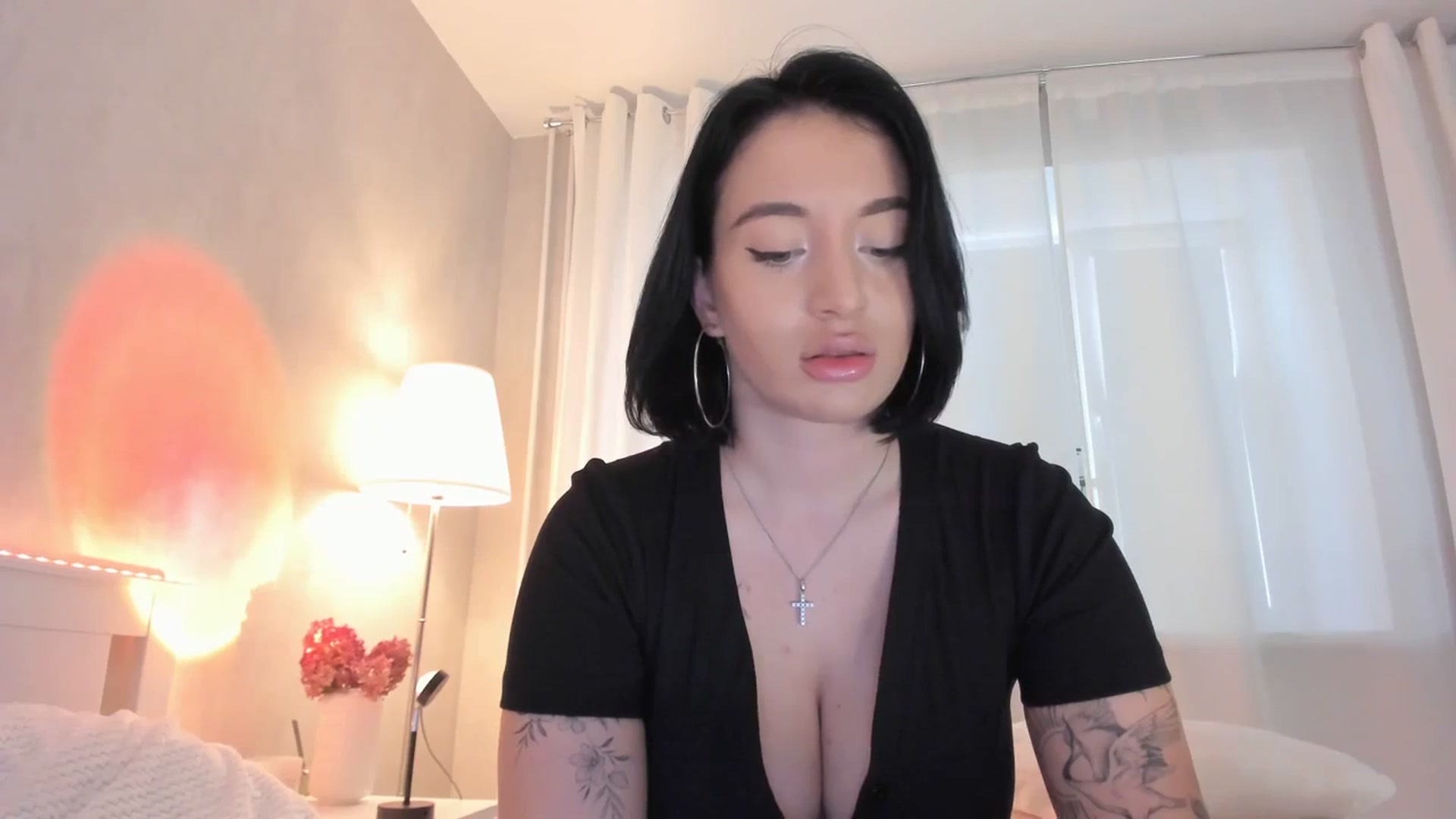 Gallery image thumbnail from HeyRose's myfreecams stream on, 09/12/2023, 08:43 image 8 of 20