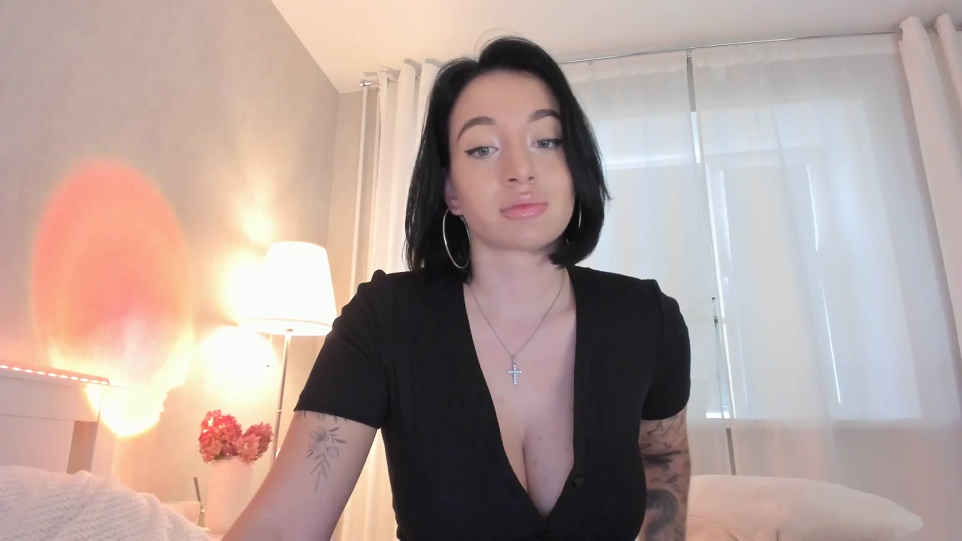 Gallery image thumbnail from HeyRose's myfreecams stream on, 09/12/2023, 08:43 image 1 of 20