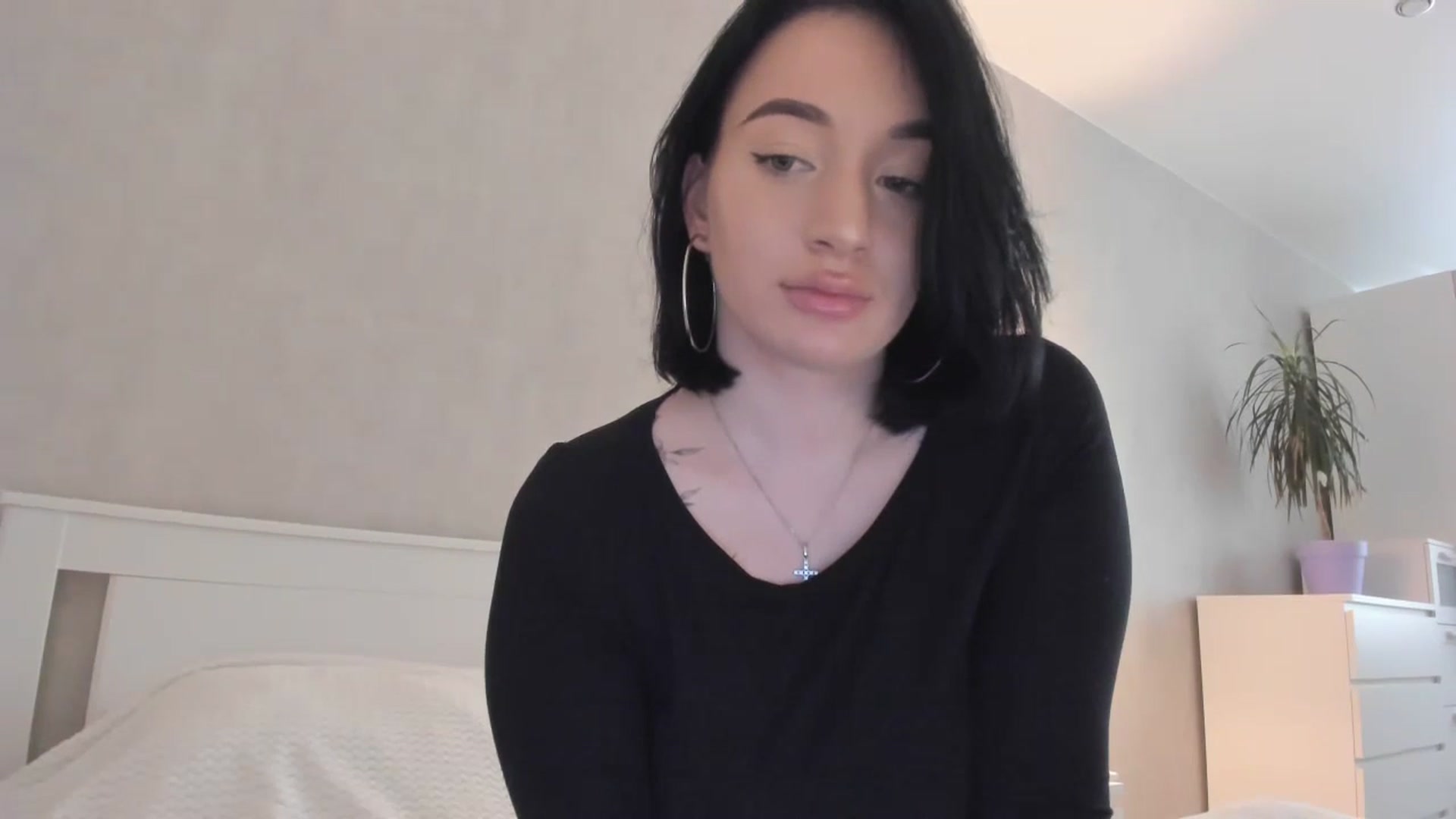 Gallery image thumbnail from HeyRose's myfreecams stream on, 10/03/2023, 05:11 image 6 of 20