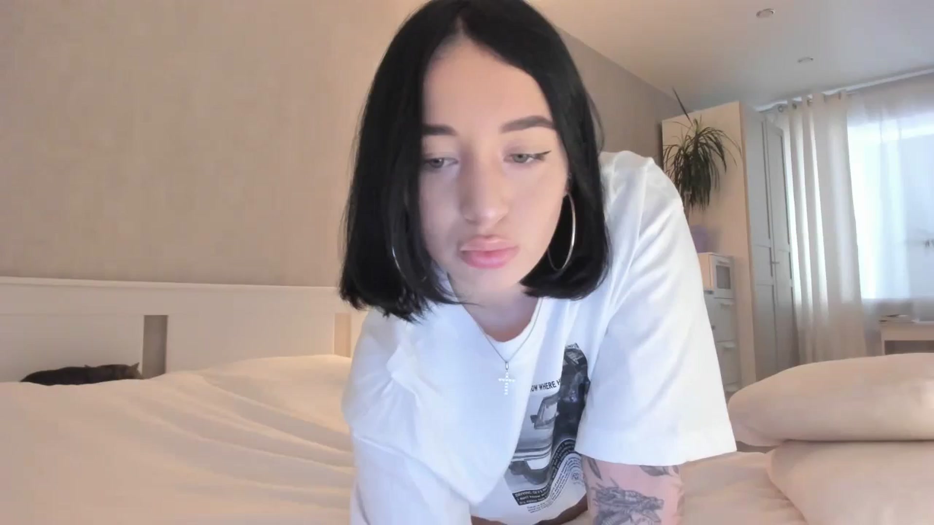 Gallery image thumbnail from HeyRose's myfreecams stream on, 10/09/2023, 03:56 image 15 of 20