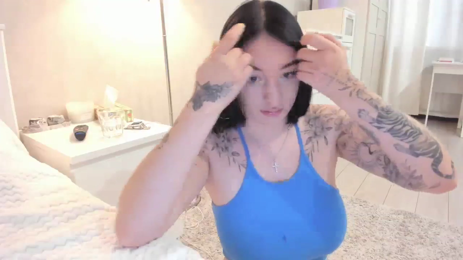 Gallery image thumbnail from HeyRose's myfreecams stream on, 10/17/2023, 08:06 image 9 of 20