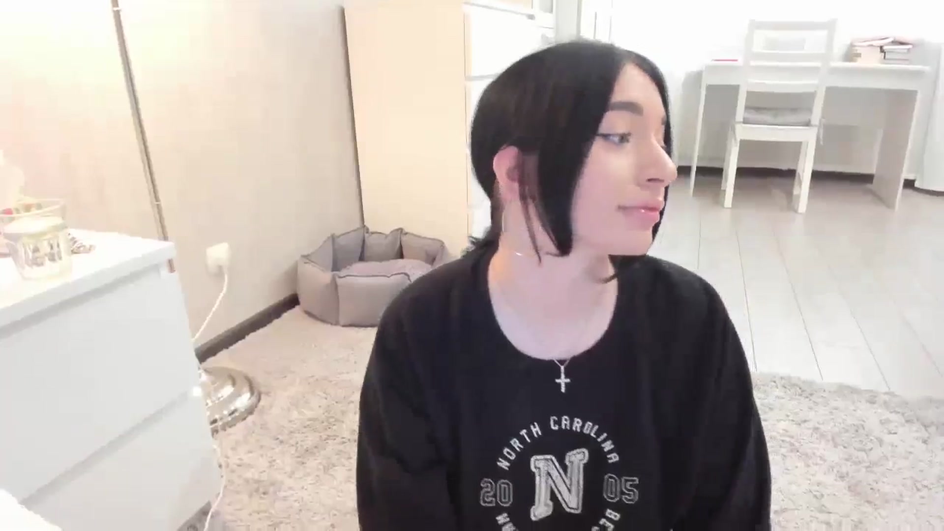 Gallery image thumbnail from HeyRose's myfreecams stream on, 10/18/2023, 07:41 image 19 of 20