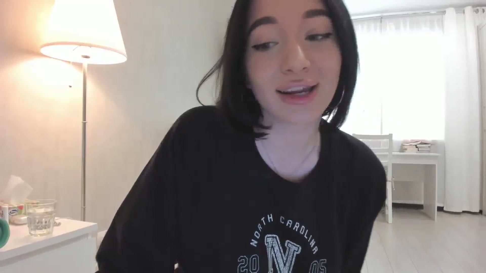 Gallery image thumbnail from HeyRose's myfreecams stream on, 10/18/2023, 07:41 image 5 of 20