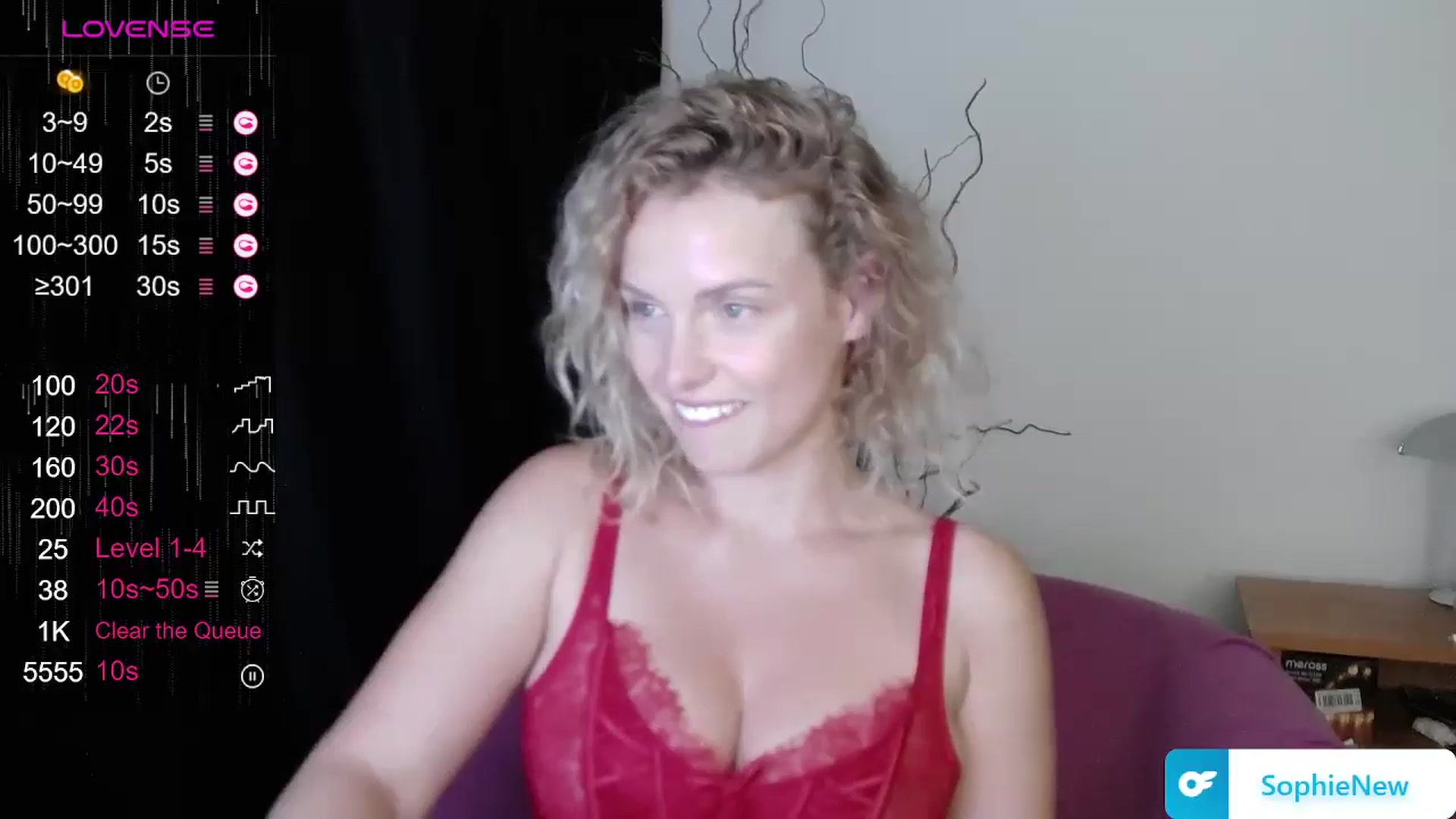 Gallery image thumbnail from HeySophii's myfreecams stream on, 06/21/2024, 22:13 image 15 of 20