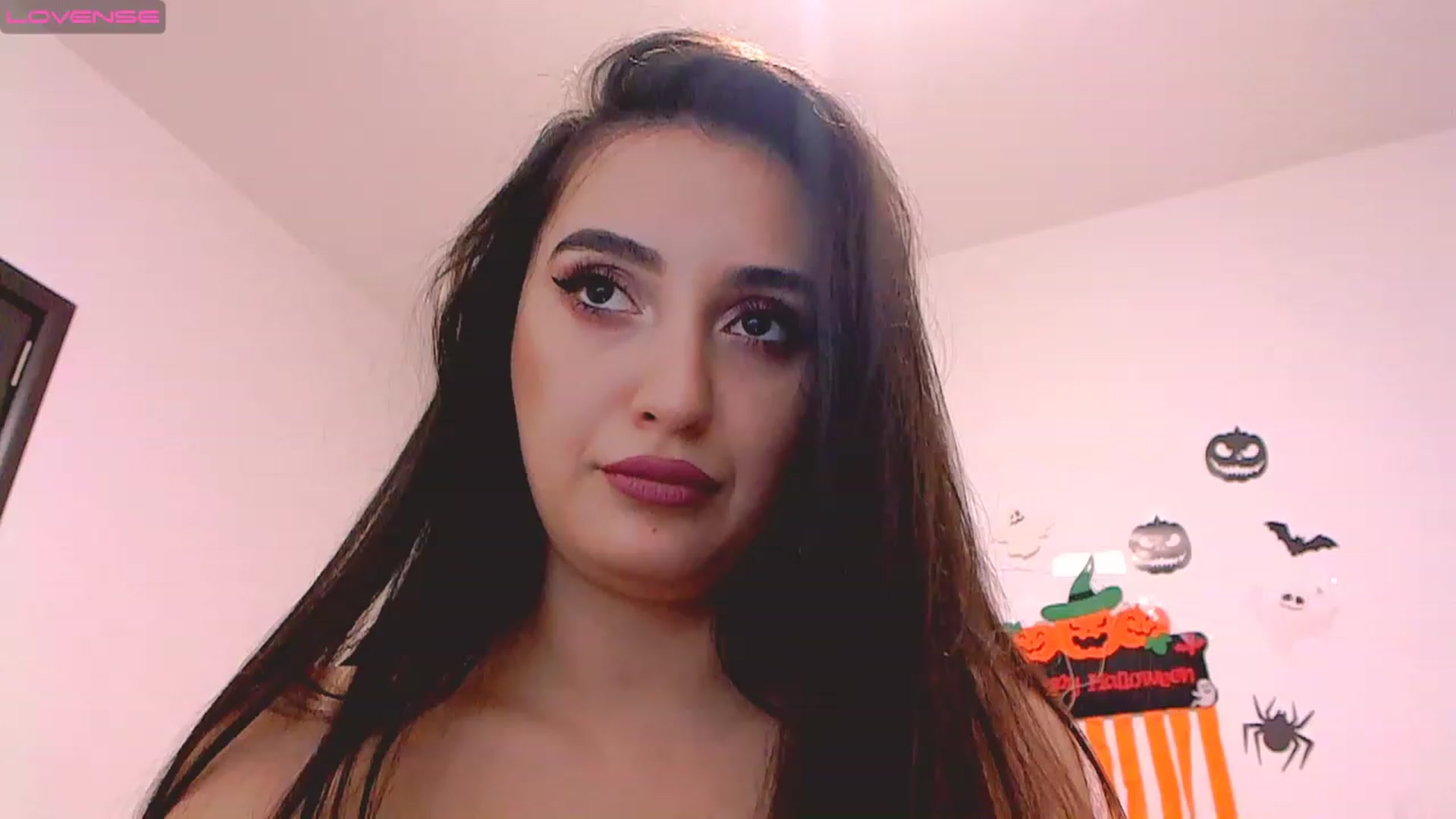 Gallery image thumbnail from Hey_yumyy's myfreecams stream on, 11/19/2022, 17:35 image 11 of 20