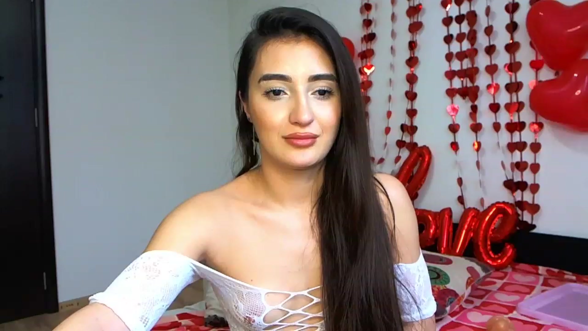 Gallery image thumbnail from Hey_yumyy's myfreecams stream on, 02/25/2024, 14:33 image 13 of 20
