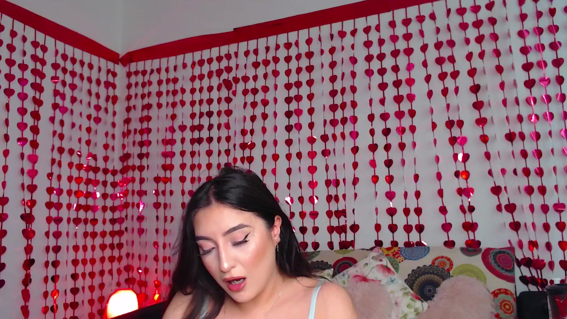 Gallery image thumbnail from Hey_yumyy's myfreecams stream on, 05/18/2025, 11:24 image 9 of 20