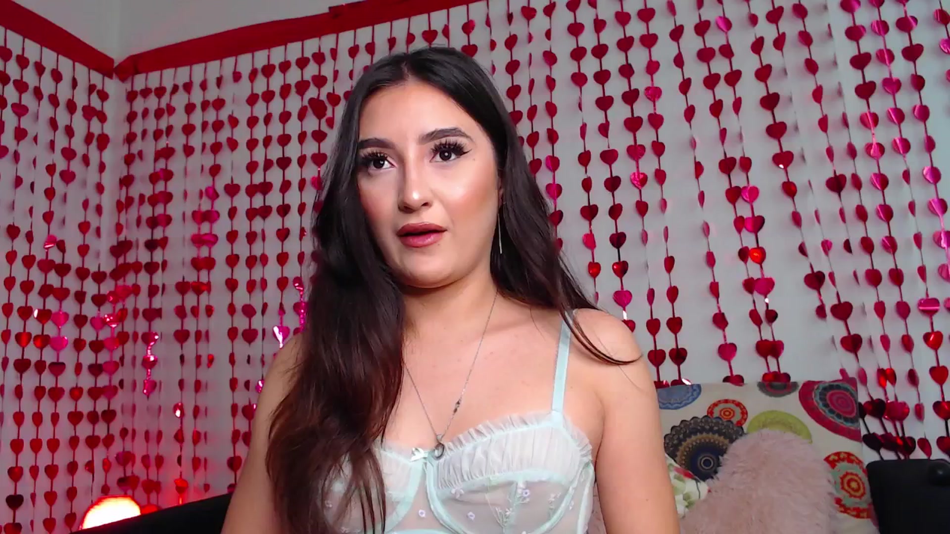 Gallery image thumbnail from Hey_yumyy's myfreecams stream on, 05/18/2025, 11:24 image 12 of 20