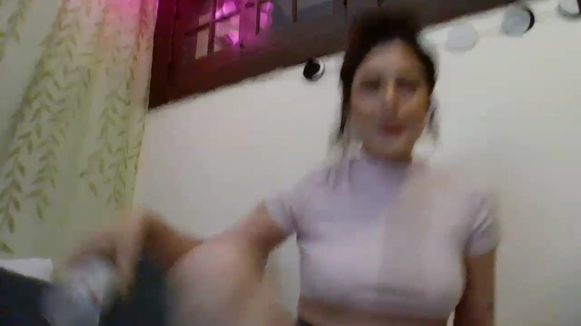 Gallery image thumbnail from Heyheyhoehoe's myfreecams stream on, 11/26/2022, 03:02 image 12 of 20