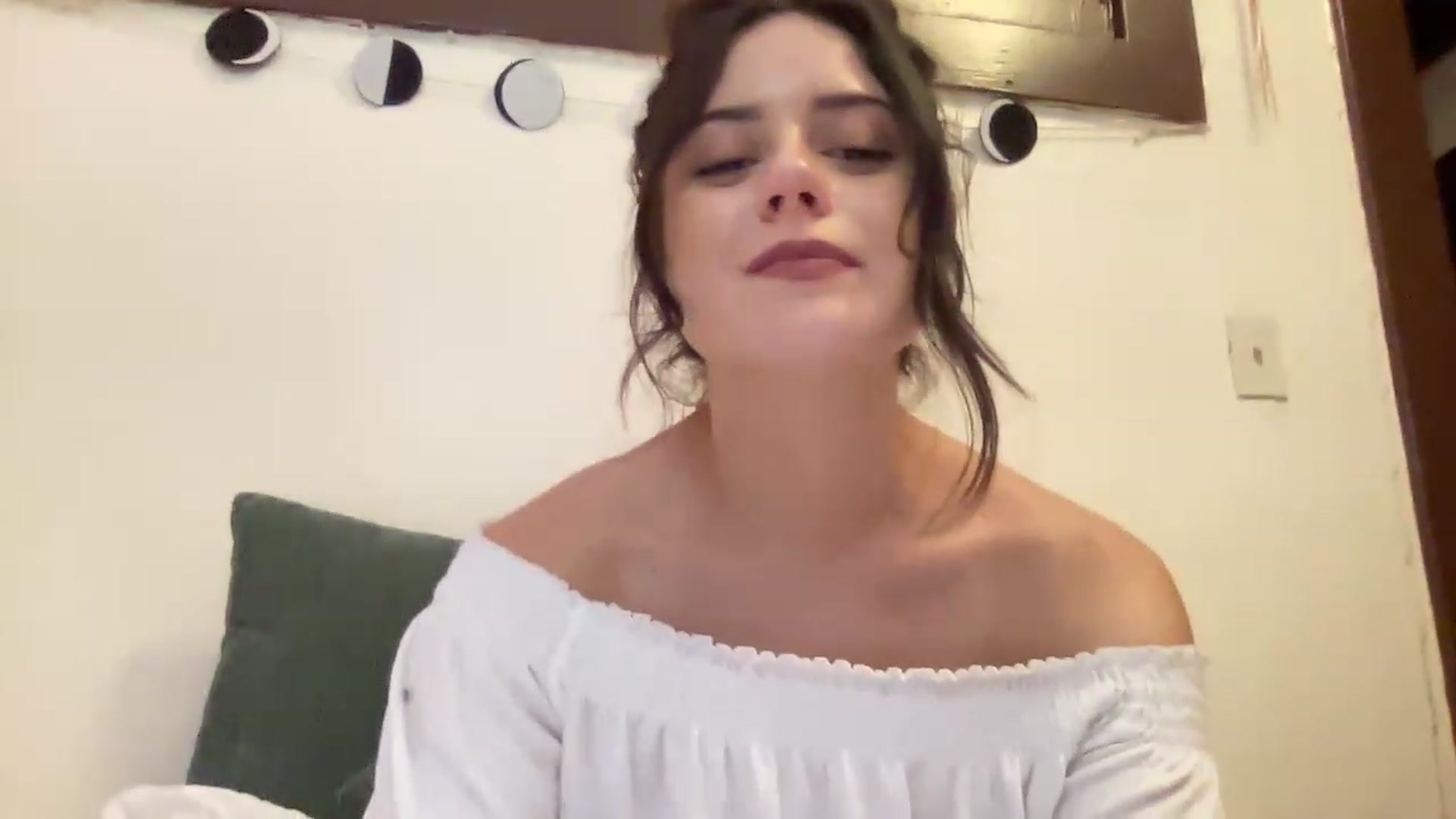 Gallery image thumbnail from Heyheyhoehoe's myfreecams stream on, 12/08/2022, 06:57 image 14 of 20