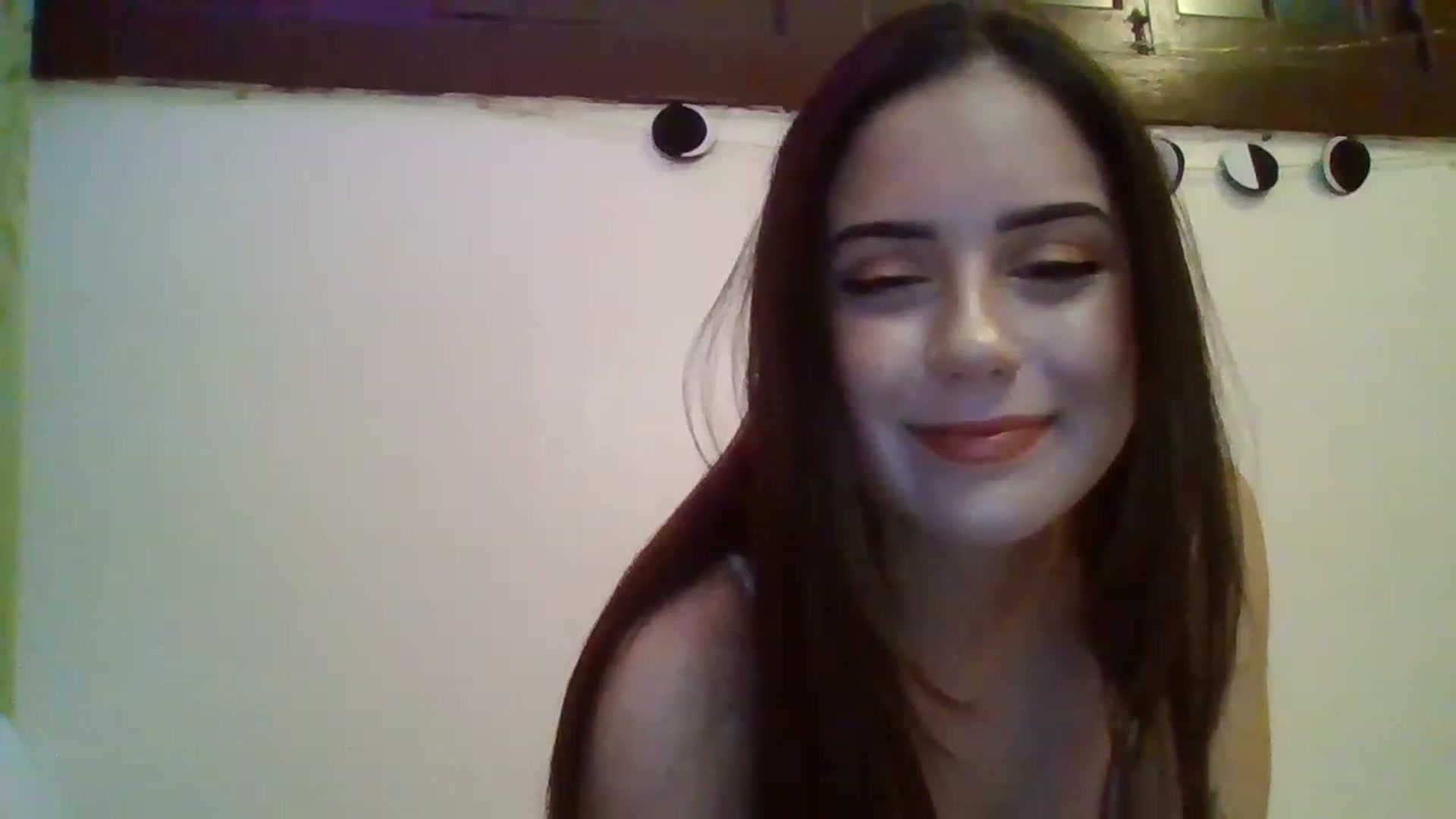 Gallery image thumbnail from Heyheyhoehoe's myfreecams stream on, 01/06/2023, 02:27 image 5 of 20