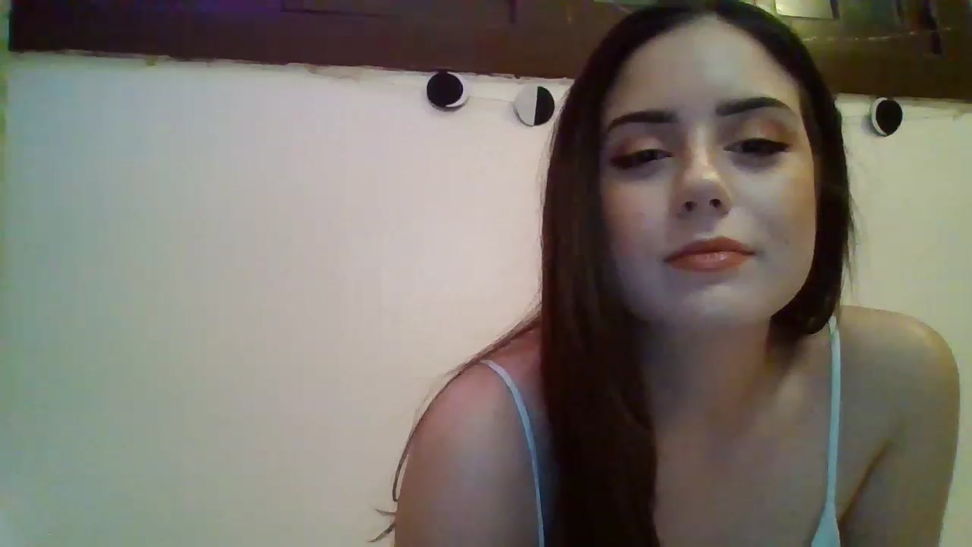 Gallery image thumbnail from Heyheyhoehoe's myfreecams stream on, 01/06/2023, 02:27 image 2 of 20