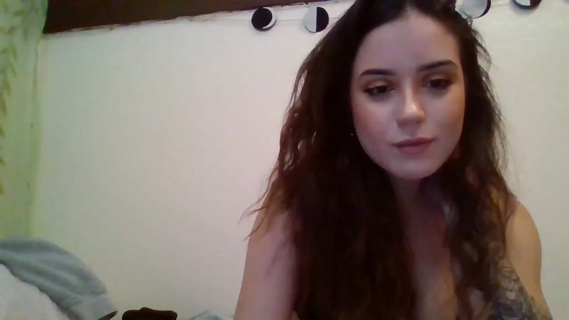Gallery image thumbnail from Heyheyhoehoe's myfreecams stream on, 01/18/2023, 01:29 image 13 of 20