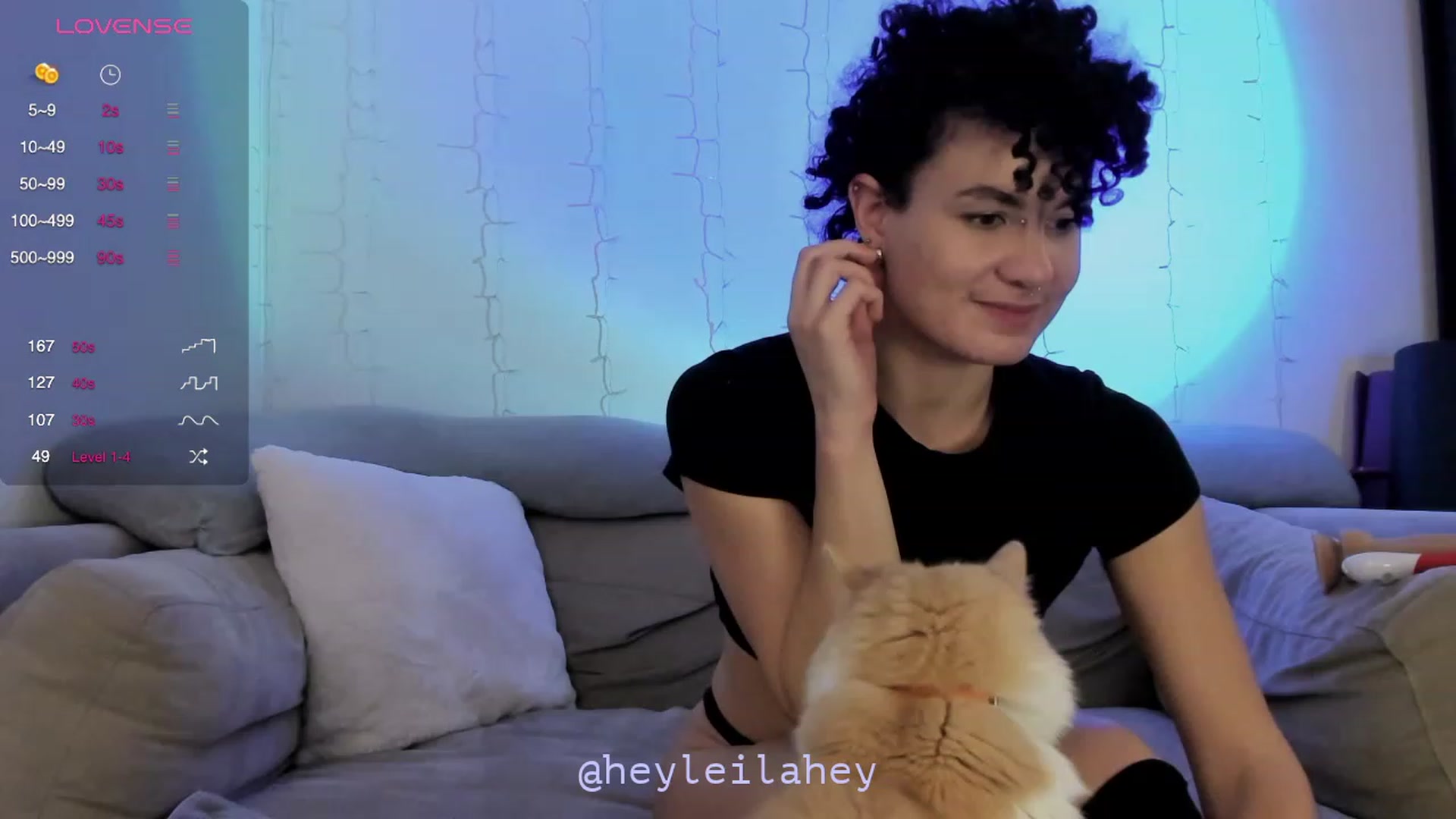 Gallery image thumbnail from Heyleilahey's myfreecams stream on, 11/22/2023, 09:15 image 17 of 20
