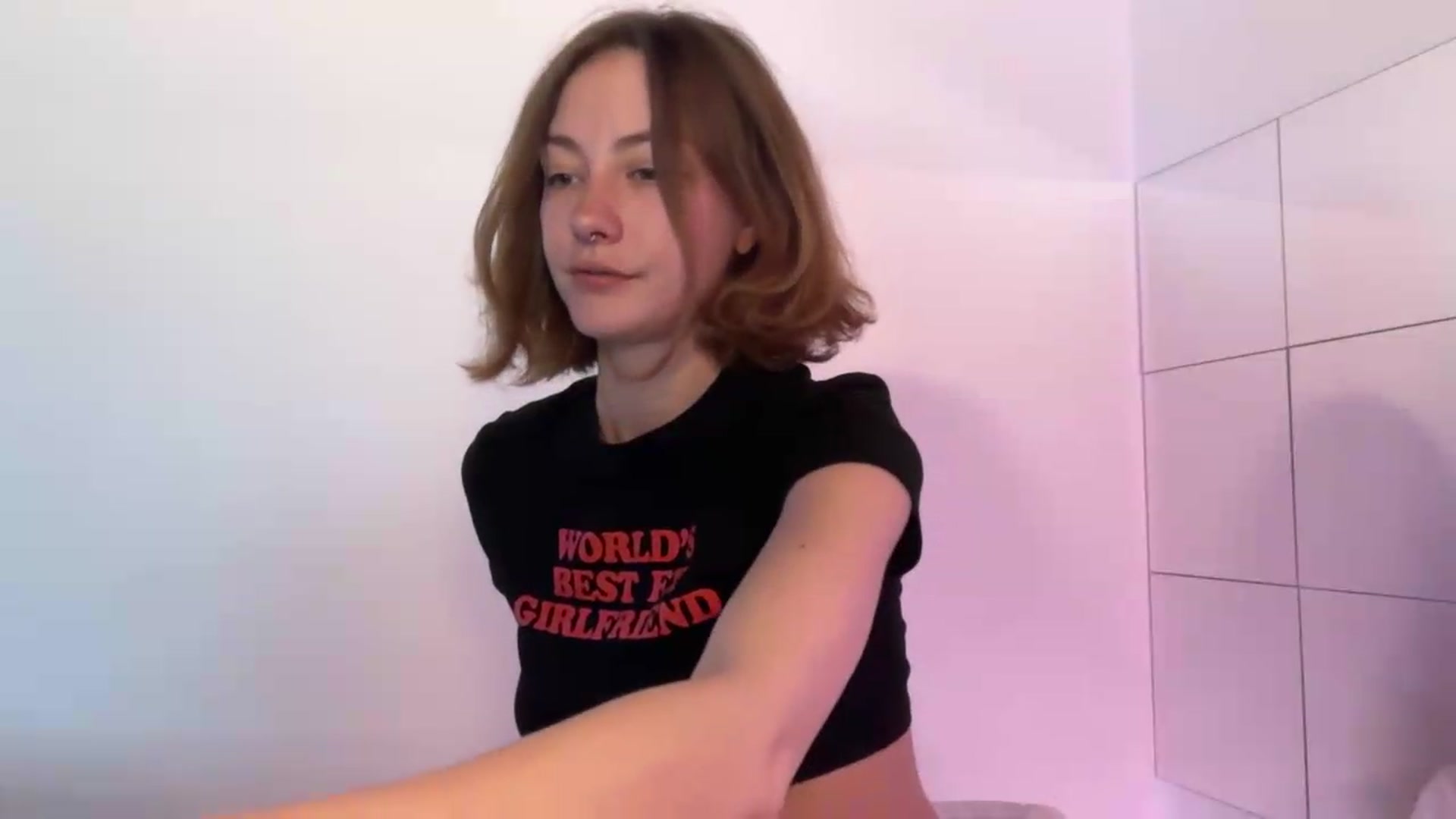 Gallery image thumbnail from Hhairytale's myfreecams stream on, 05/22/2026, 11:08 image 19 of 20