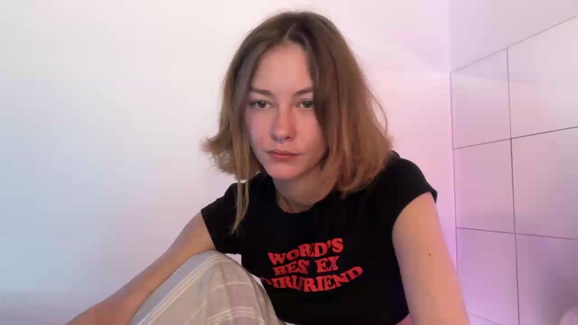 Gallery image thumbnail from Hhairytale's myfreecams stream on, 05/22/2026, 11:08 image 15 of 20