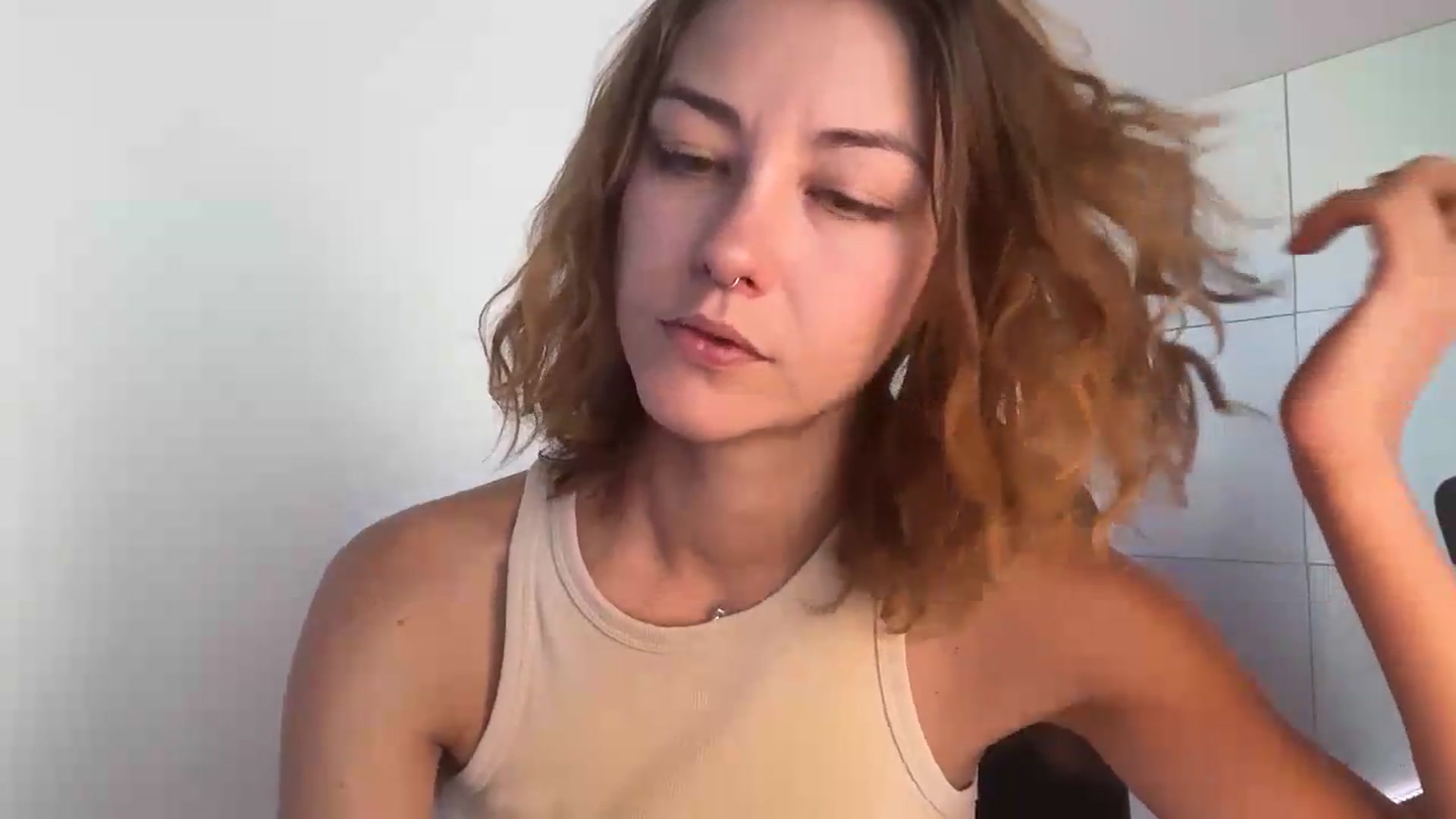 Gallery image thumbnail from Hhairytale's myfreecams stream on, 09/22/2026, 12:06 image 5 of 20