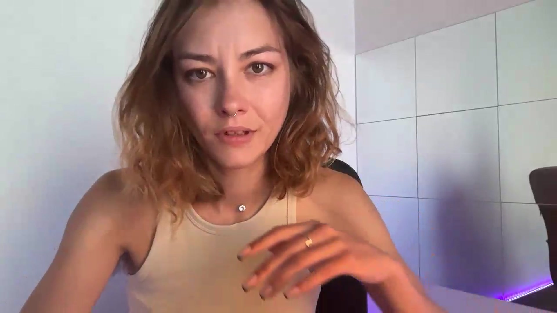 Gallery image thumbnail from Hhairytale's myfreecams stream on, 09/22/2026, 13:57 image 20 of 20