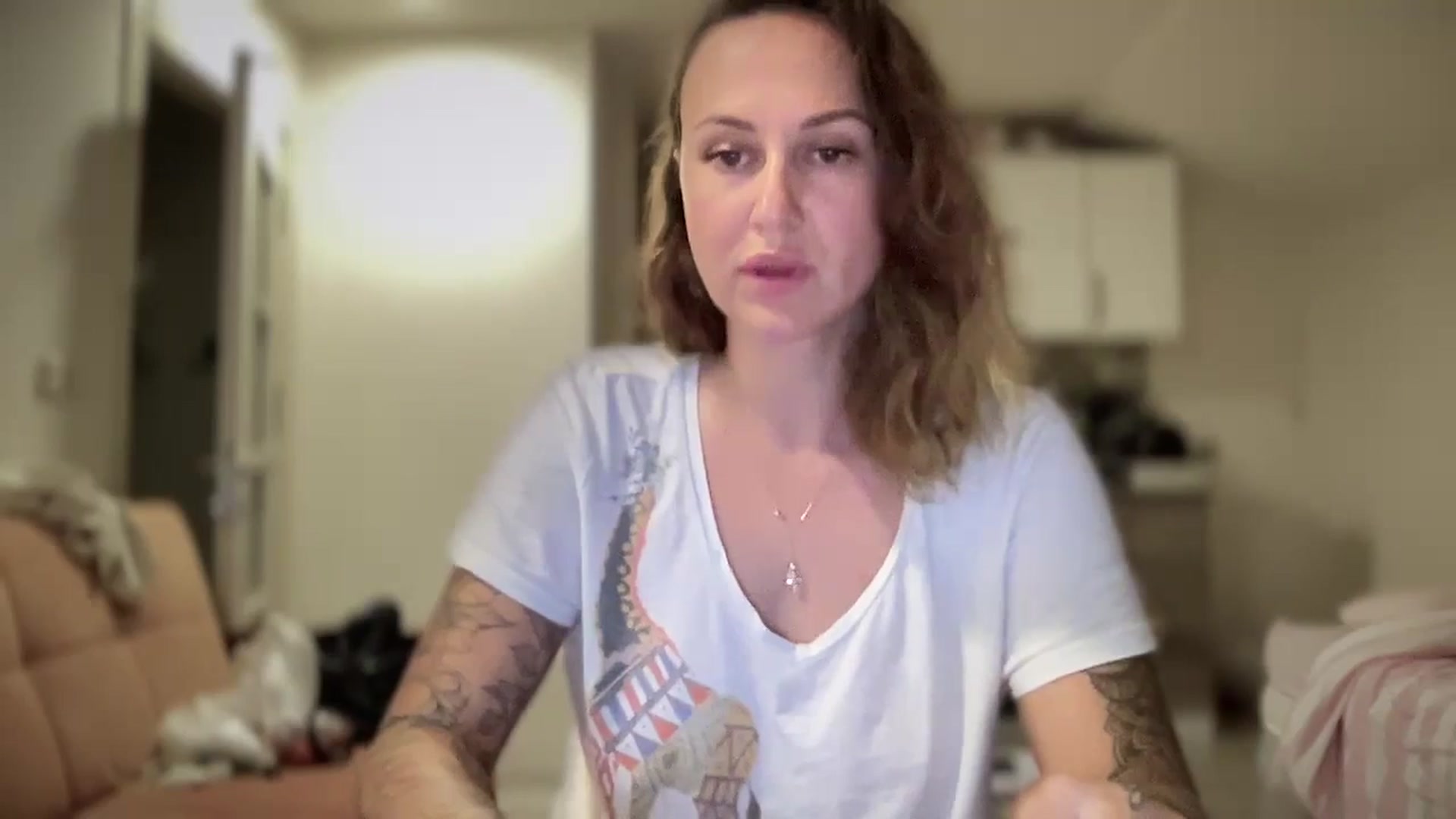 Gallery image thumbnail from Hi_Love's myfreecams stream on, 07/28/2025, 18:04 image 15 of 20