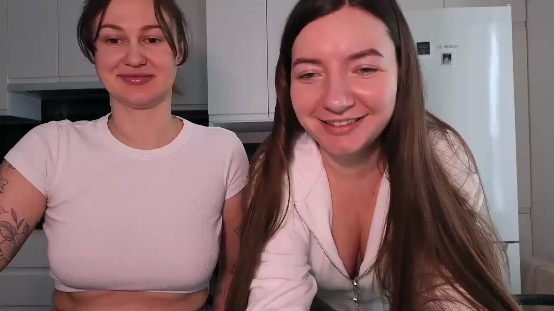 Gallery image thumbnail from Hi_Love's myfreecams stream on, 02/03/2026, 14:04 image 1 of 20