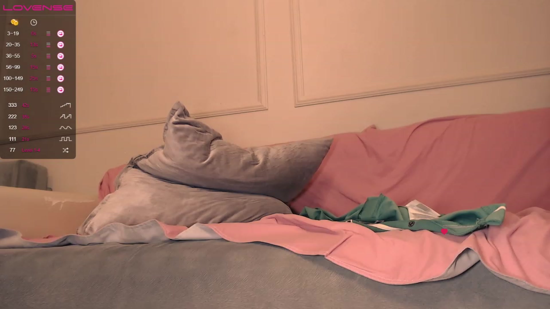 Gallery image thumbnail from Hiaru_Cutie's myfreecams stream on, 02/04/2023, 19:19 image 20 of 20
