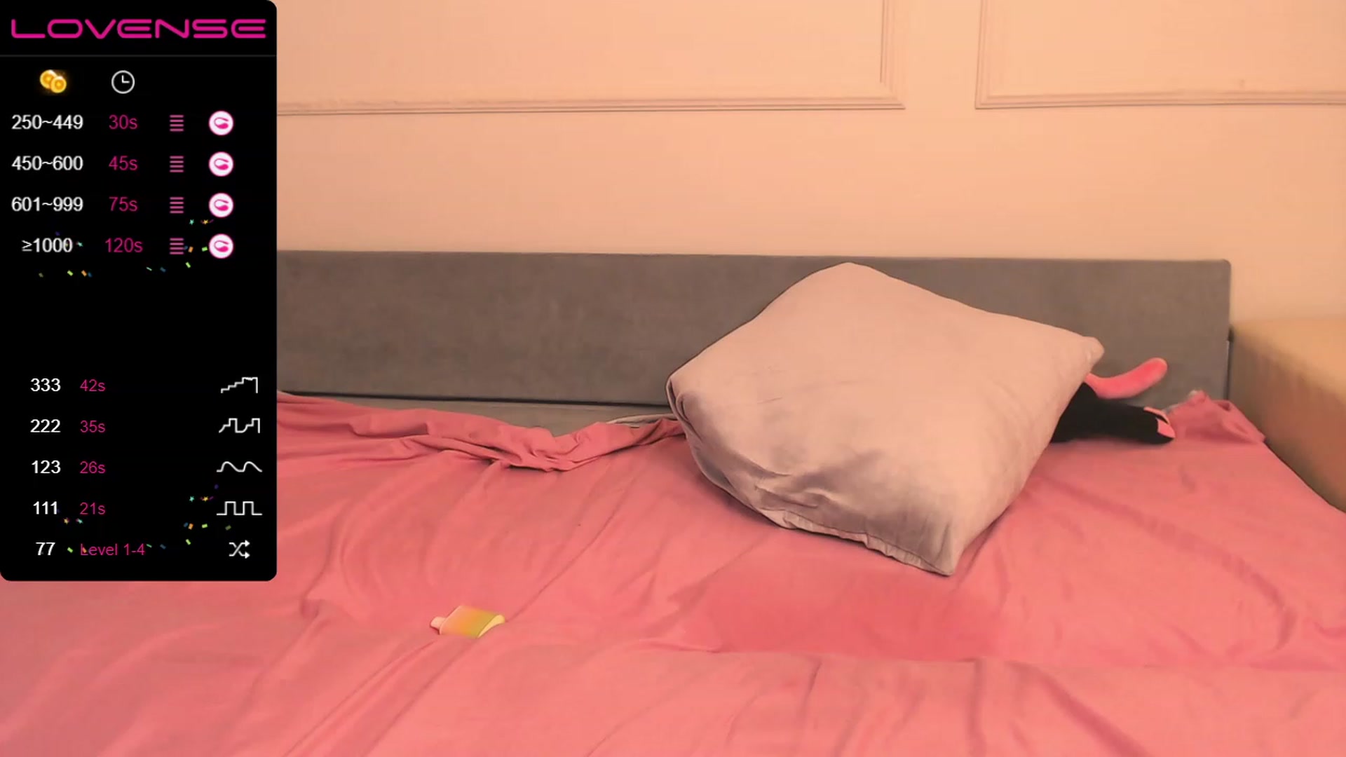 Gallery image thumbnail from Hiaru_Cutie's myfreecams stream on, 03/20/2023, 19:42 image 12 of 20