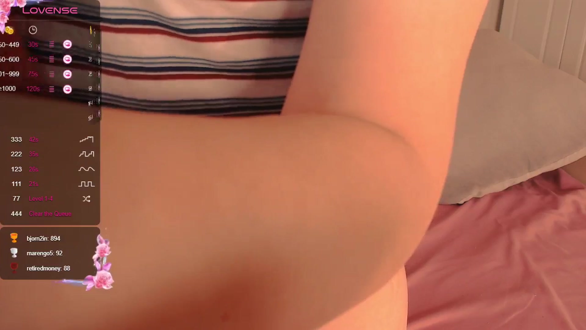 Gallery image thumbnail from Hiaru_Cutie's myfreecams stream on, 06/06/2024, 12:22 image 17 of 20