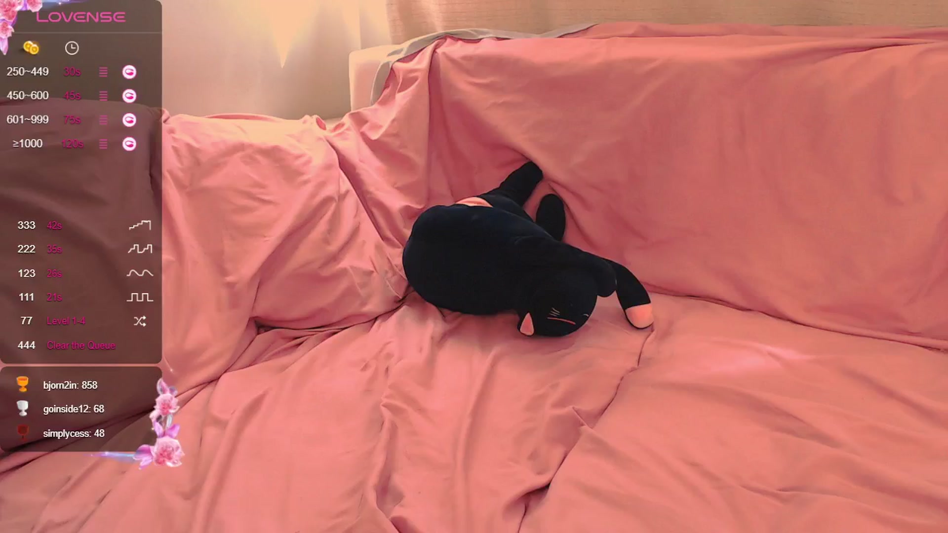 Gallery image thumbnail from Hiaru_Cutie's myfreecams stream on, 07/29/2024, 08:27 image 20 of 20