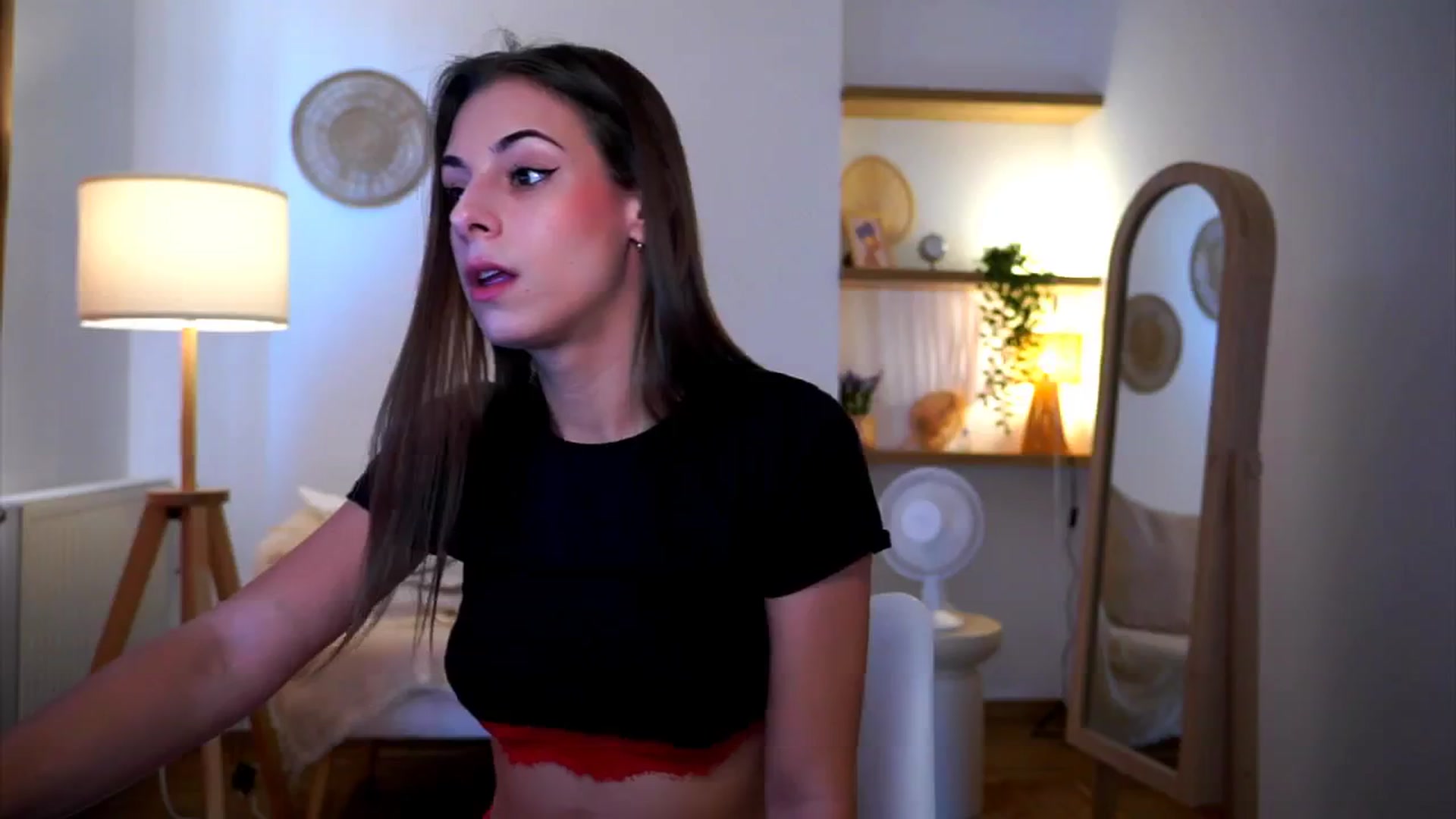 Gallery image thumbnail from Hidden_Gem_'s myfreecams stream on, 08/29/2024, 15:42 image 7 of 20