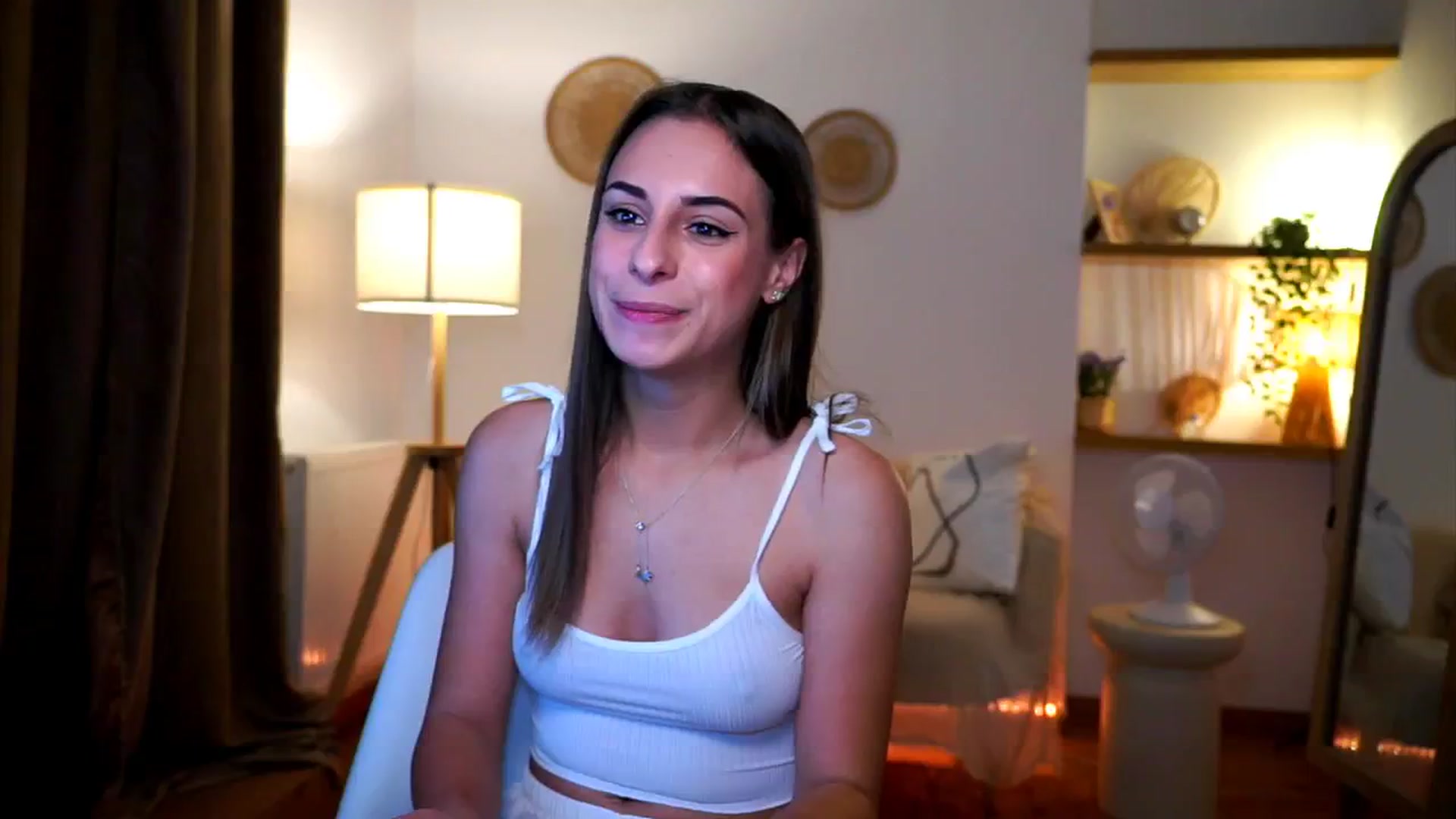Gallery image thumbnail from Hidden_Gem_'s myfreecams stream on, 09/14/2024, 17:56 image 12 of 20