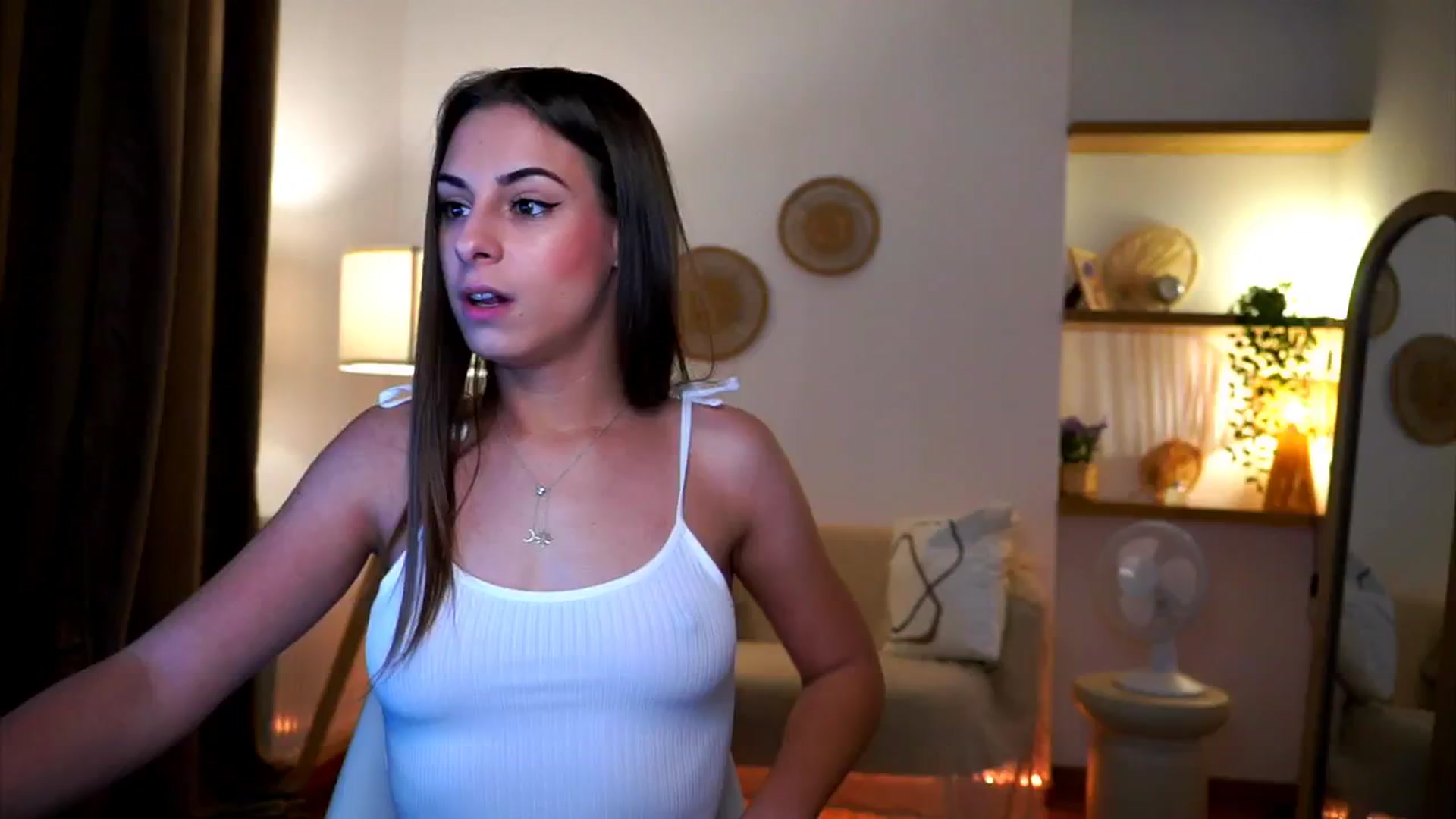 Gallery image thumbnail from Hidden_Gem_'s myfreecams stream on, 09/14/2024, 17:56 image 8 of 20